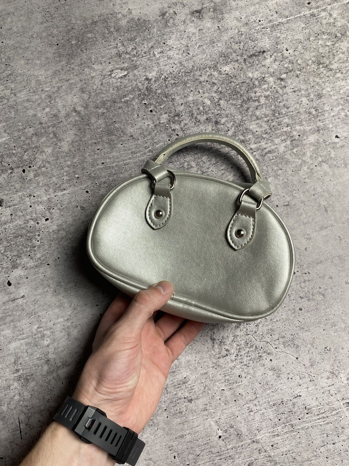 Vintage Vintage Silver Chrome Logo Bag Size ONE SIZE - 4 Thumbnail