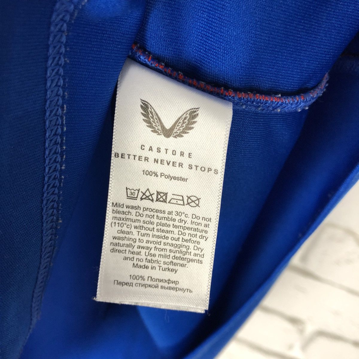 Other Glasgow Rangers 2022 2023 home jersey Size US L / EU 52-54 / 3 - 6 Thumbnail