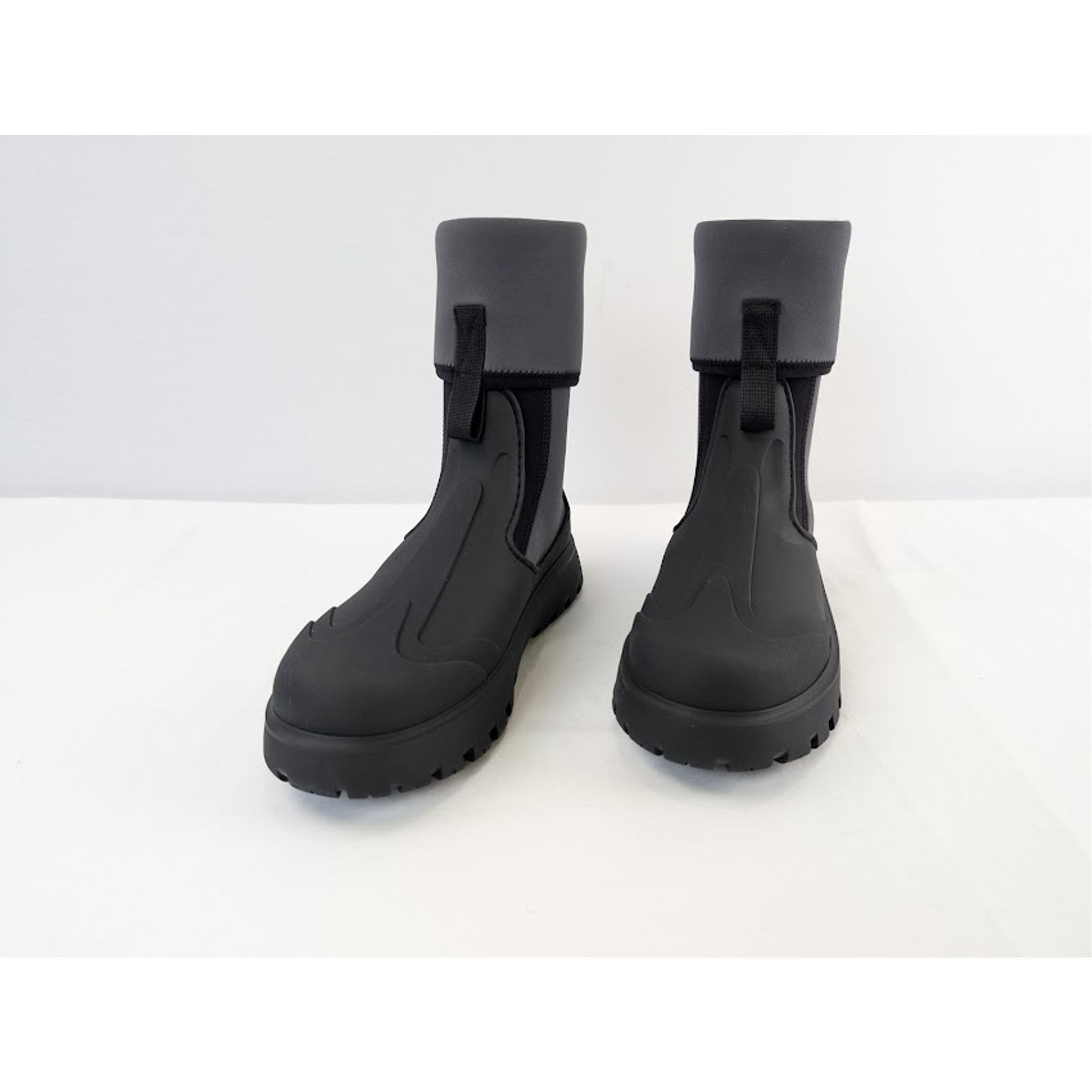 Dior o1rshd1 Leather Neoprene Garden Boots in Black / Grey Size US 8 / EU 41 - 8 Thumbnail
