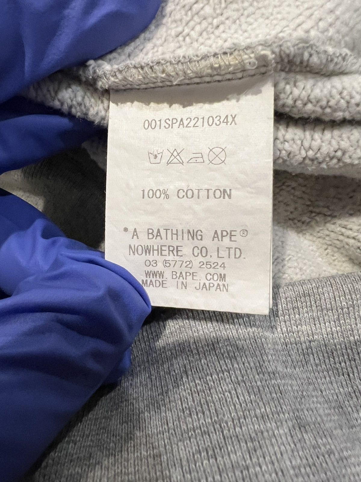 Bape A Bathing Ape Grey Hong Kong Exclusive Shark Shorts Large Size US 34 / EU 50 - 7 Thumbnail