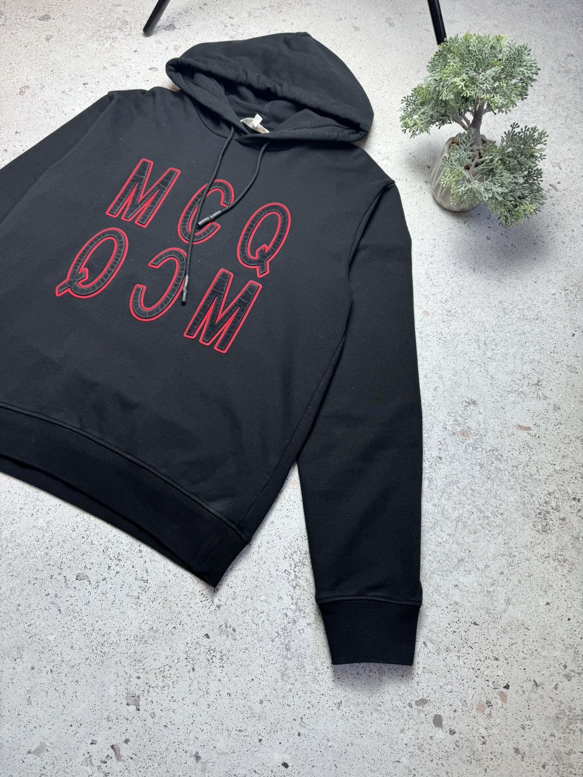 MCQ Alexander McQueen MCQ big logo designer hoodie Size US M / EU 48-50 / 2 - 3 Thumbnail