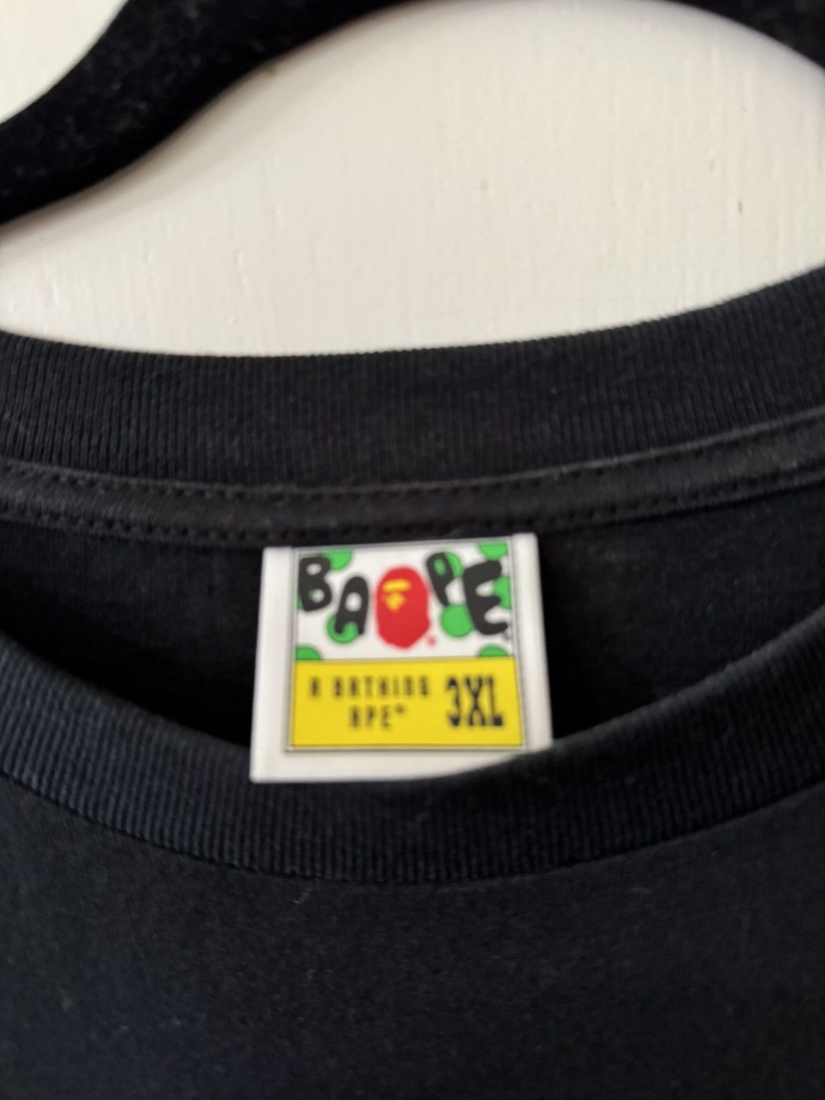 Bape BAPE shark tee in black and multi-colour Size US XXL / EU 58 / 5 - 3 Thumbnail