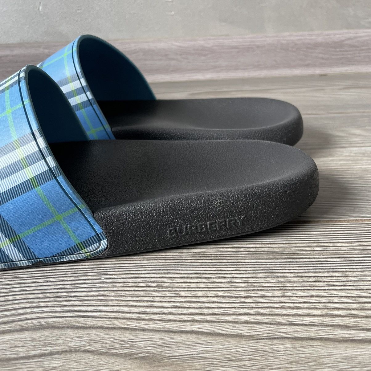 Burberry Burberry Furley Blue Nova Check Slides / Sandals / Slippers Size US 9 / EU 42 - 8 Thumbnail