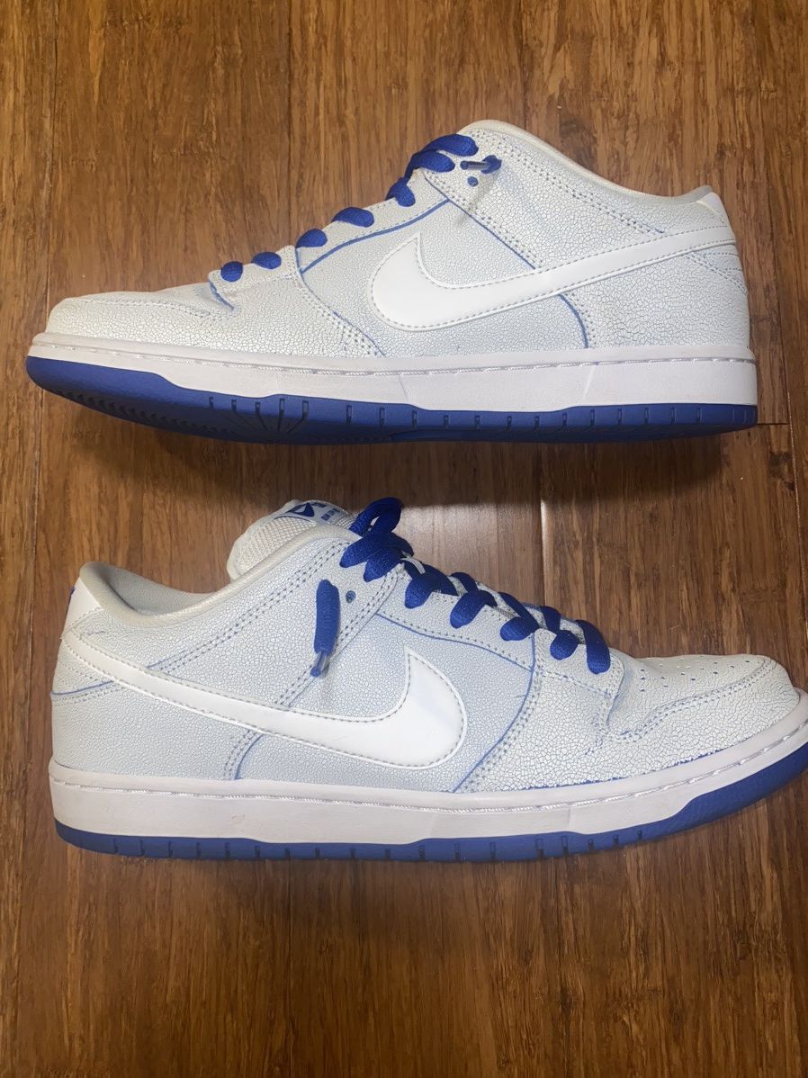 image of Nike Sb Dunk Low ‘Premium White Game Royal’ Shoes in White/Blue, Men's (Size 12)