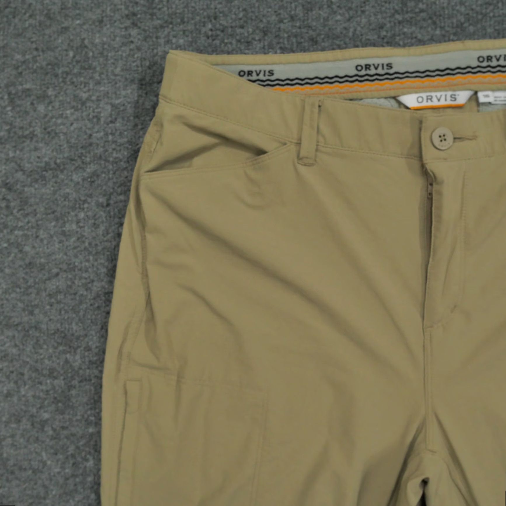Orvis Orvis Pants Womens 16 Tan Khaki Outdoors Lightweight Stretch 35x32 Casual Workwear- Beige 16 Regular Inseam 32 Straight Windbreaker Muslen? Size 24" / US 00 / IT 34 - 3 Thumbnail