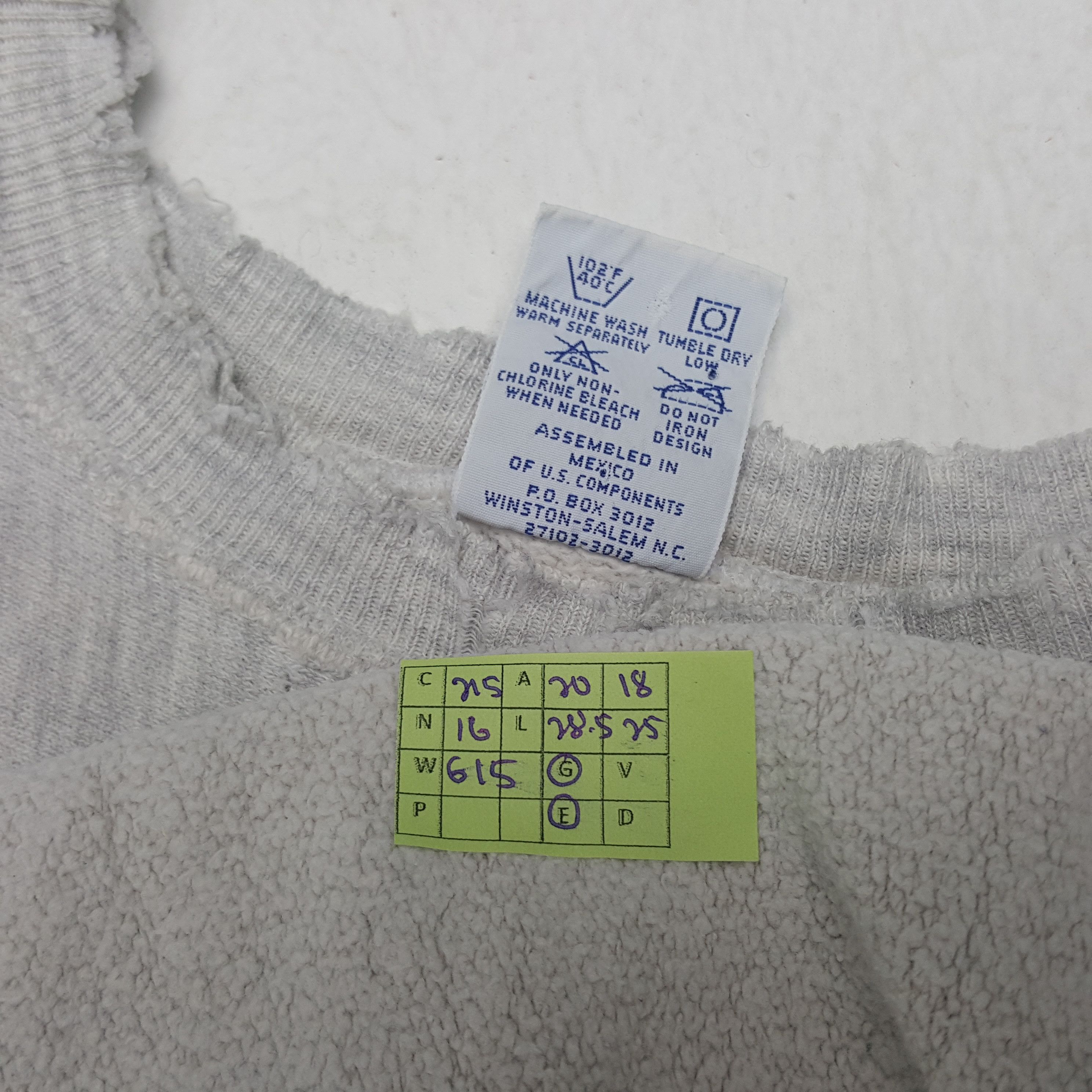 Champion × NFL × Vintage Vintage Champion Maryland XXXL Football Team Sweatshirt Size US S / EU 44-46 / 1 - 9 Thumbnail