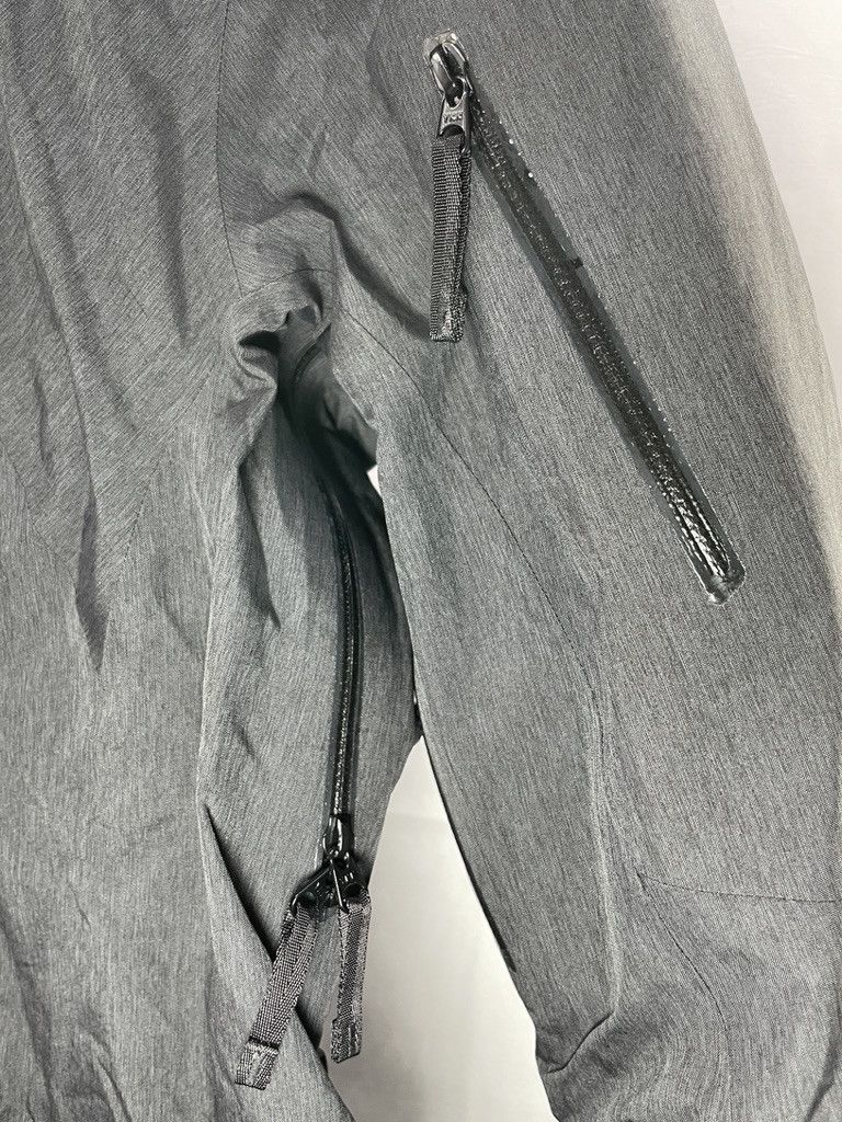 Arc'teryx ARCTERYX Incendia IS Gore Tex Ski Snowboarding Jacket Size S / US 4 / IT 40 - 8 Thumbnail