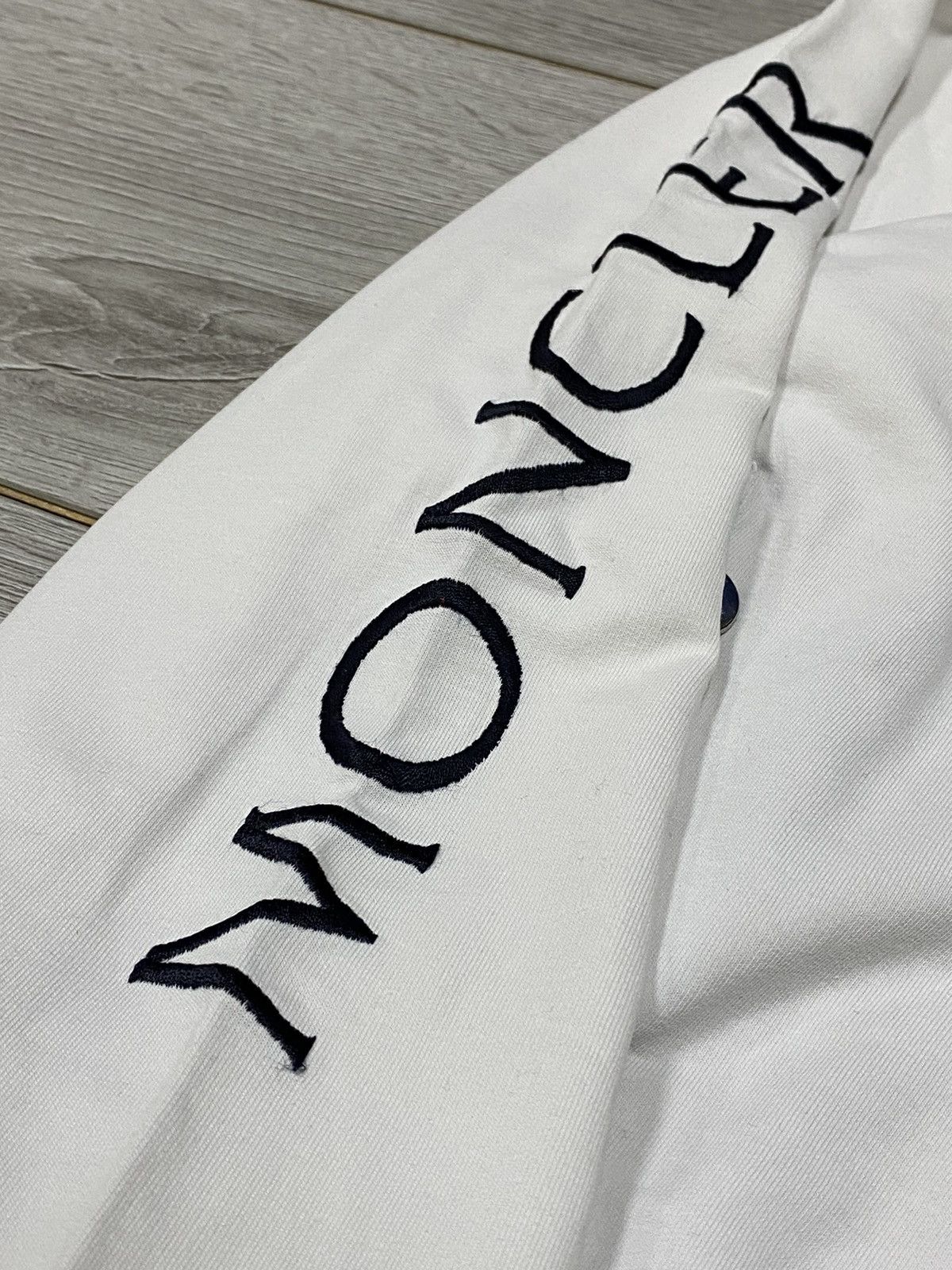 Moncler Moncler big logo stripes embroidered bomber Size US M / EU 48-50 / 2 - 4 Thumbnail