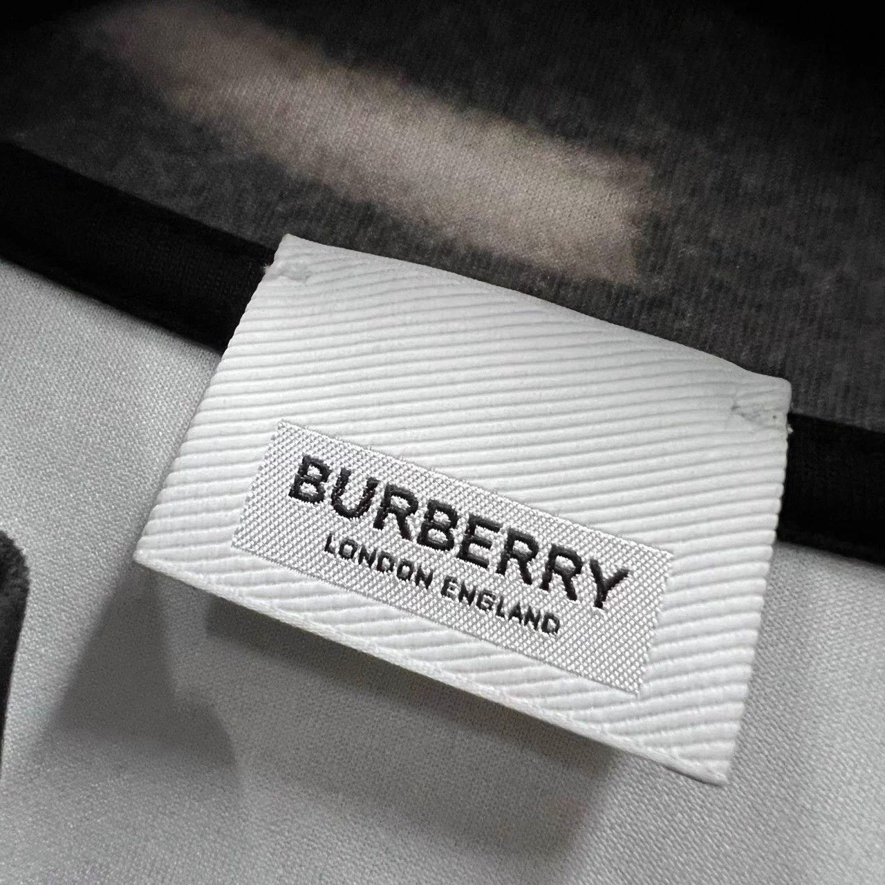 Burberry Burberry half-zip char print allover S NWT Size US S / EU 44-46 / 1 - 2 Thumbnail