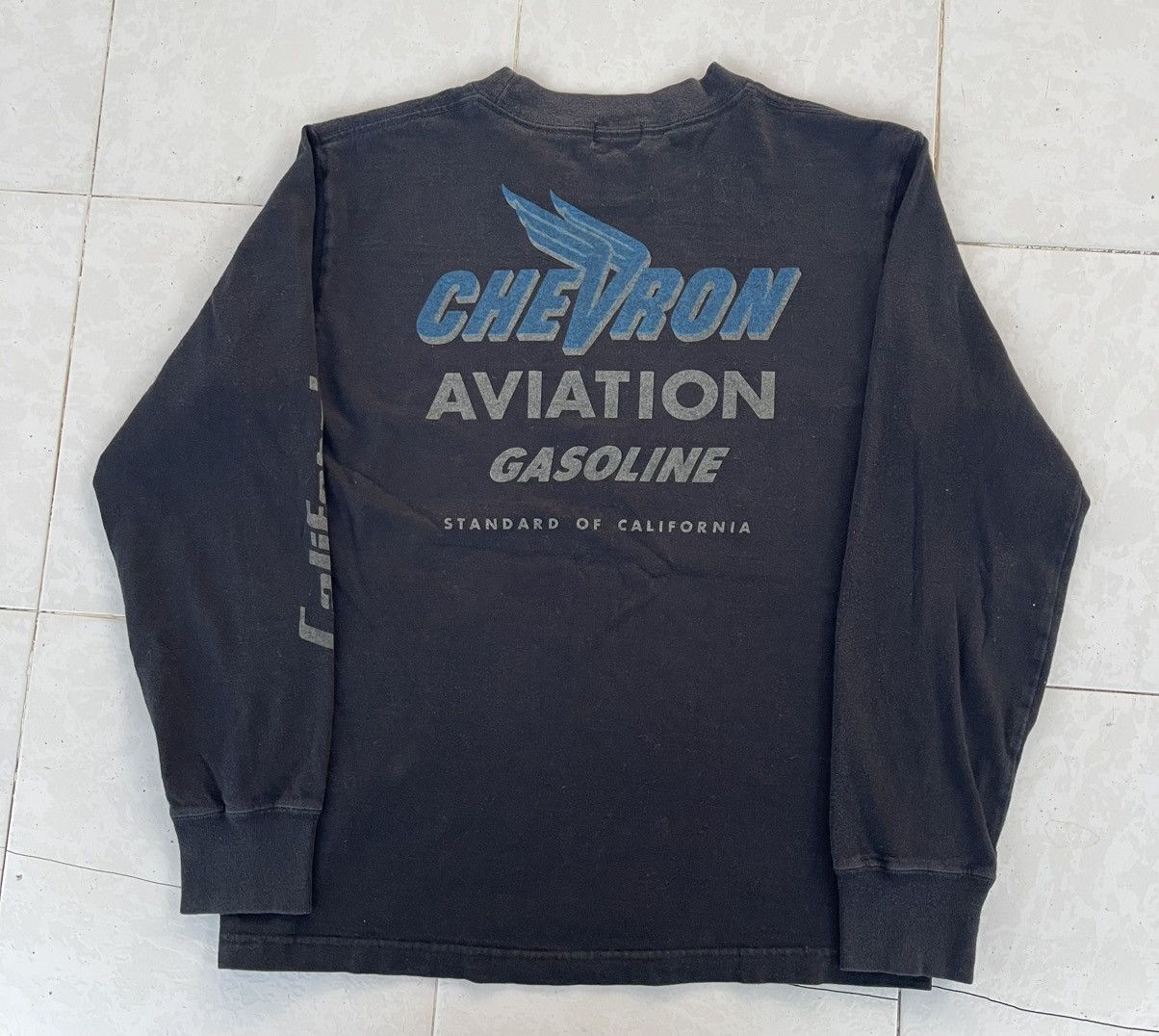 Buzz Rickson's Vintage 90's Buzz Rickson Chevron Aviation Gasoline Shirt T Size US S / EU 44-46 / 1 - 14 Thumbnail