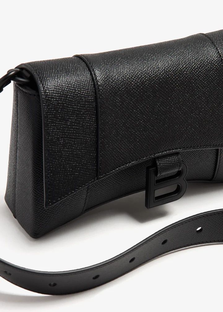 Balenciaga o1tr1nto0226 Size: OS / Downtown Crossbody Bag XXS In Black Size ONE SIZE - 2 Thumbnail