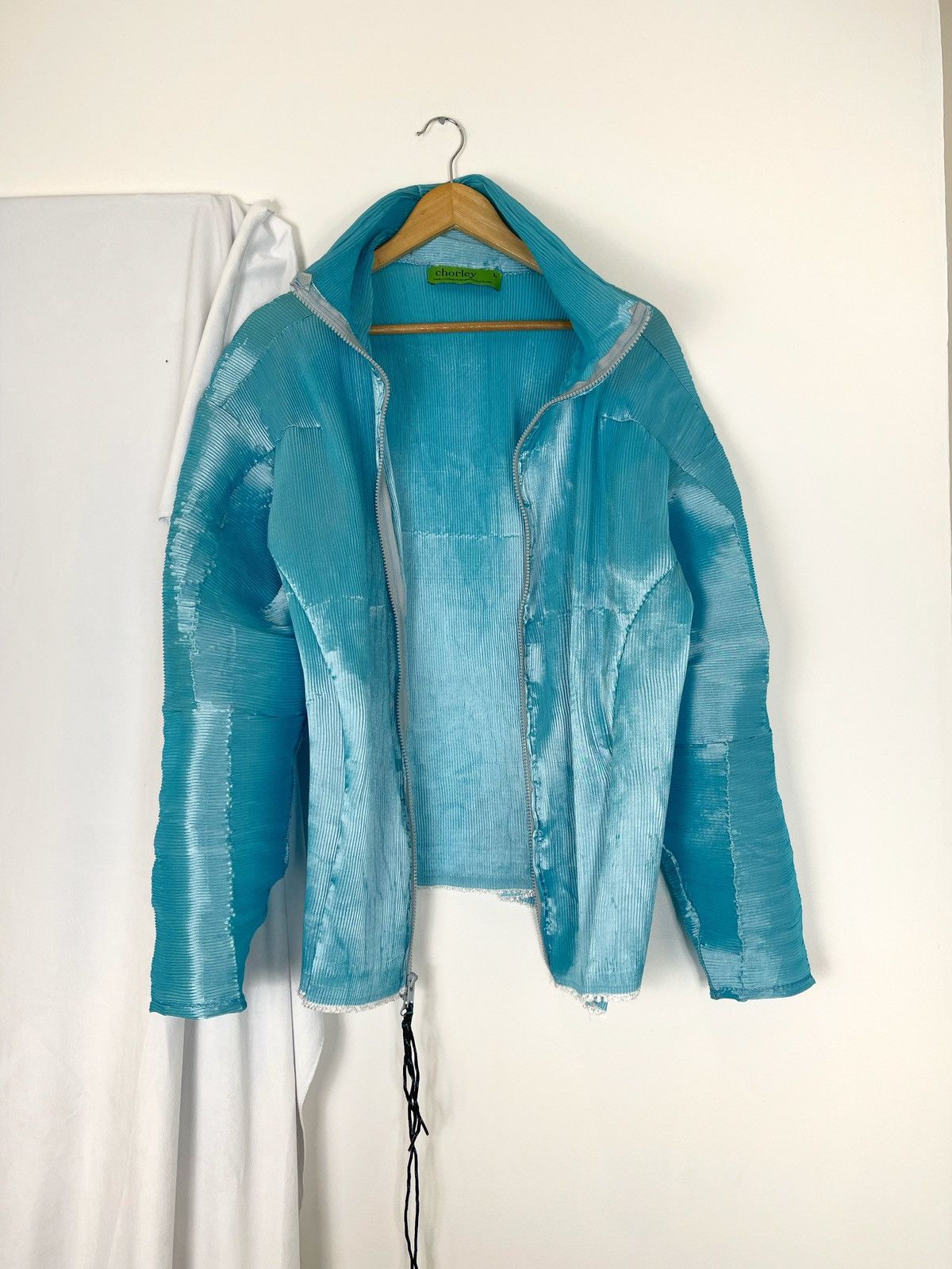Chorley Convertible 2 way zipper pleated track jacket with darts Size US L / EU 52-54 / 3 - 1 Thumbnail
