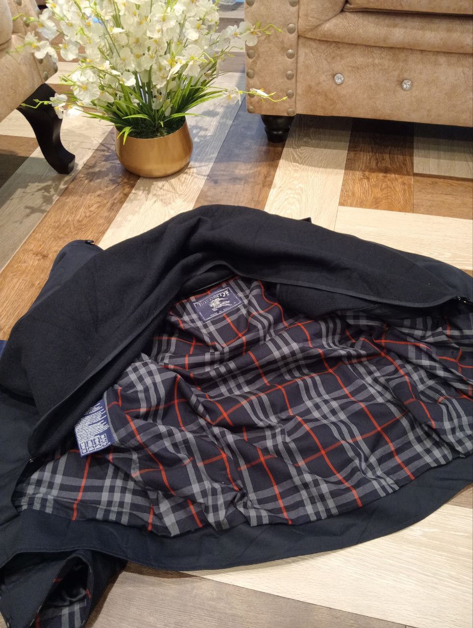 Burberry Prorsum VINTAGE BURBERRYS COTTON POLY TRENCH JACKET - NAVY Size US L / EU 52-54 / 3 - 17 Thumbnail