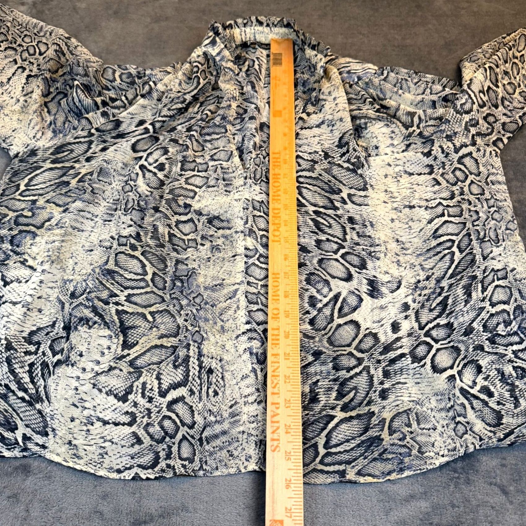 Zara Zara Blouse Womens Large Gray Multicolor Animal Print Ruffle Neck Long Sleeve Relaxed Fit Bohemian Casual Shirt Size L / US 10 / IT 46 - 6 Thumbnail