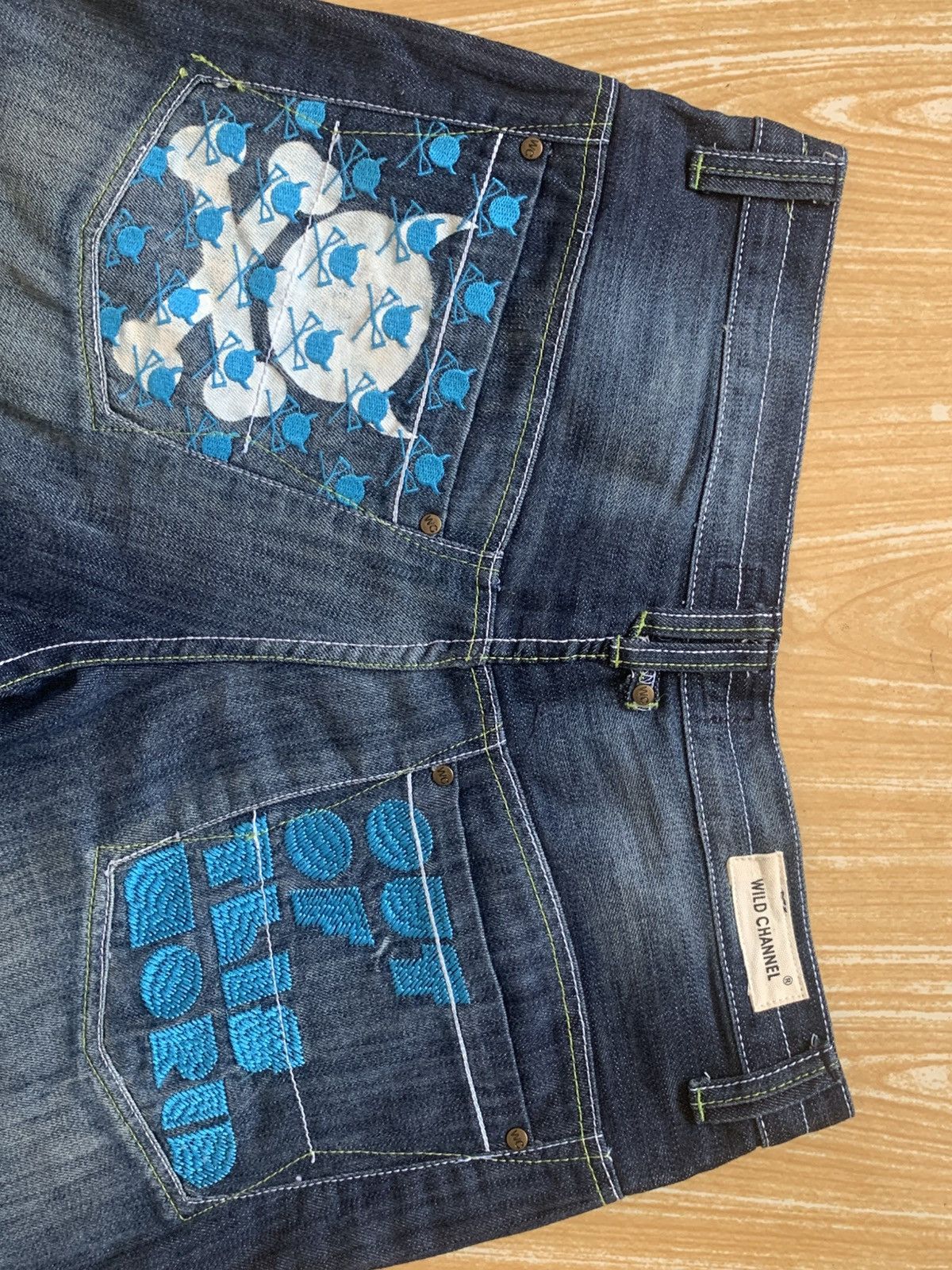 Japanese Brand Wild Channel Out Of This World Embroidered Baggy Short Pants Size US 34 / EU 50 - 17 Thumbnail