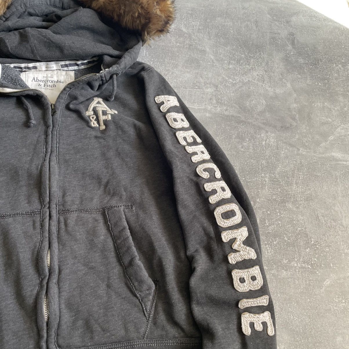 Abercrombie & Fitch Faux fur hooded avant garde FITCH hoodie cyber zip punk rock Size XL / US 12-14 / IT 48-50 - 3 Thumbnail