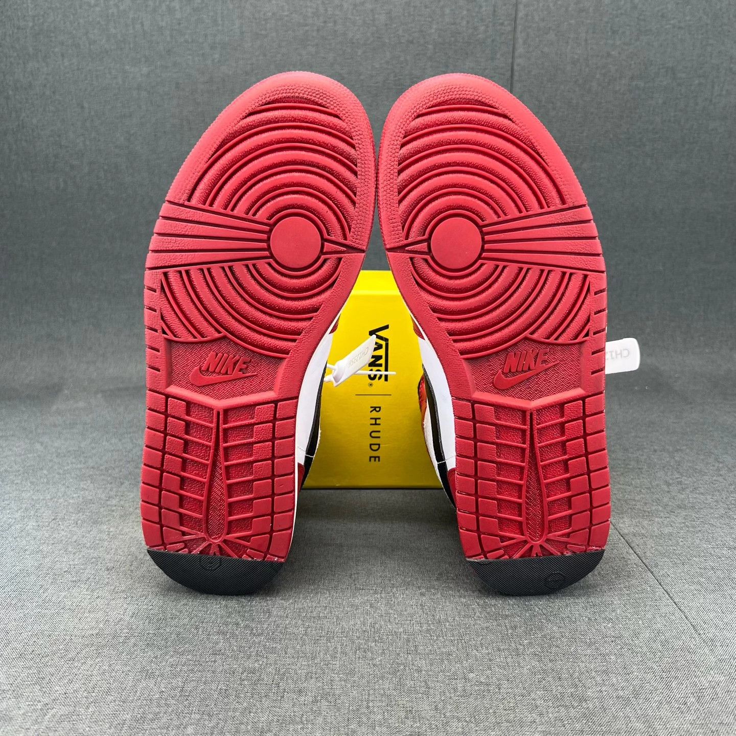 Nike Air Jordan 1 Chicago 2013 sz 42 w/ box Size US 8.5 / EU 41-42 - 8 Thumbnail