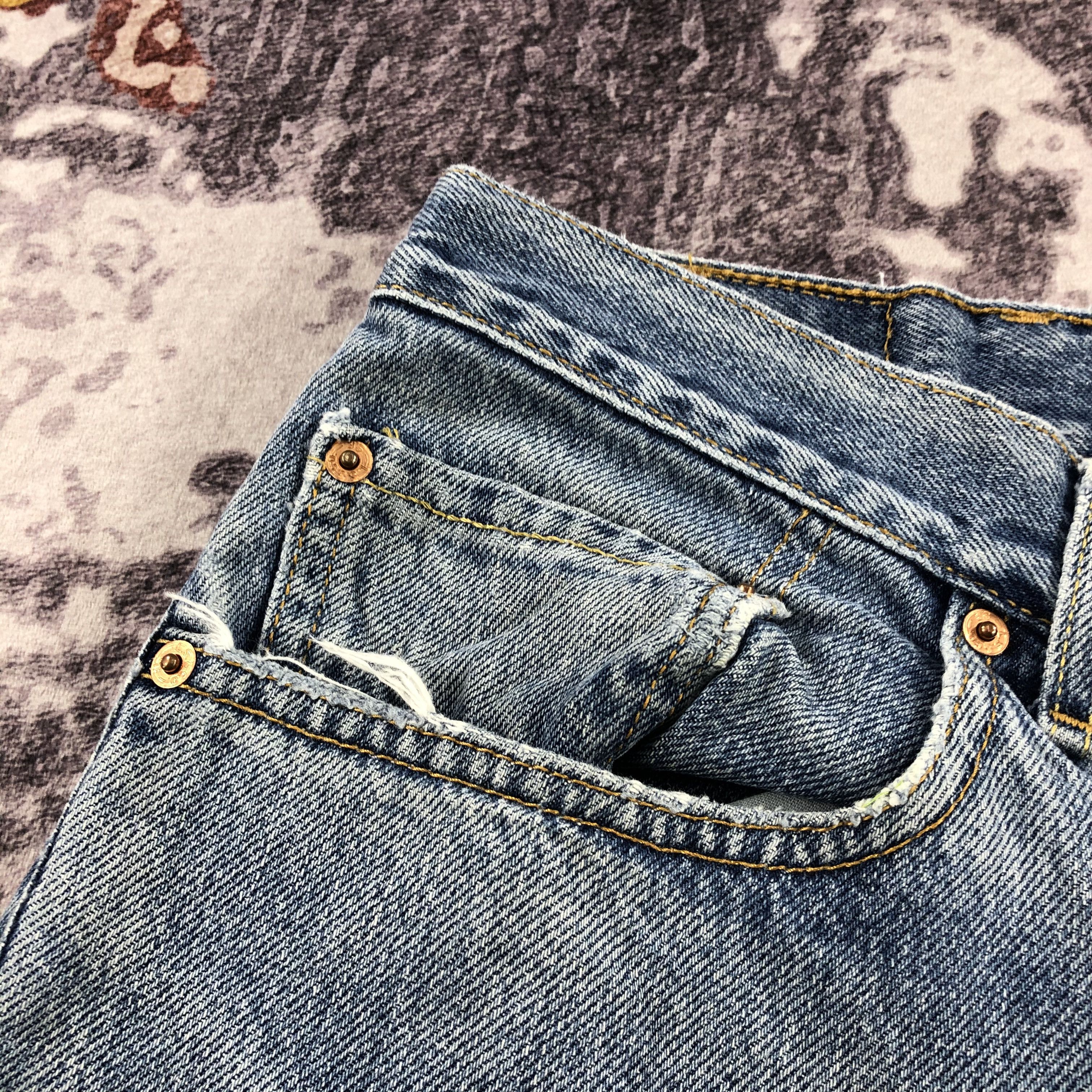 Levi's × Vintage Vintage Blue Wash Levis 550 Jeans-JM2652 Size US 39 - 10 Thumbnail