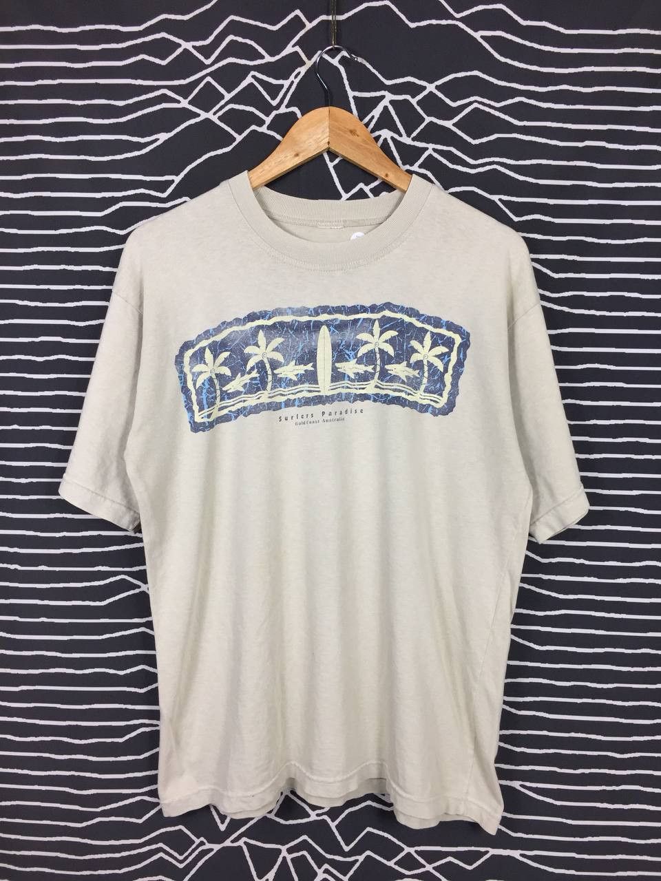Vintage Vtg Surfers Paradise Gold Coast Australia Tee Size US L / EU 52-54 / 3 - 2 Thumbnail