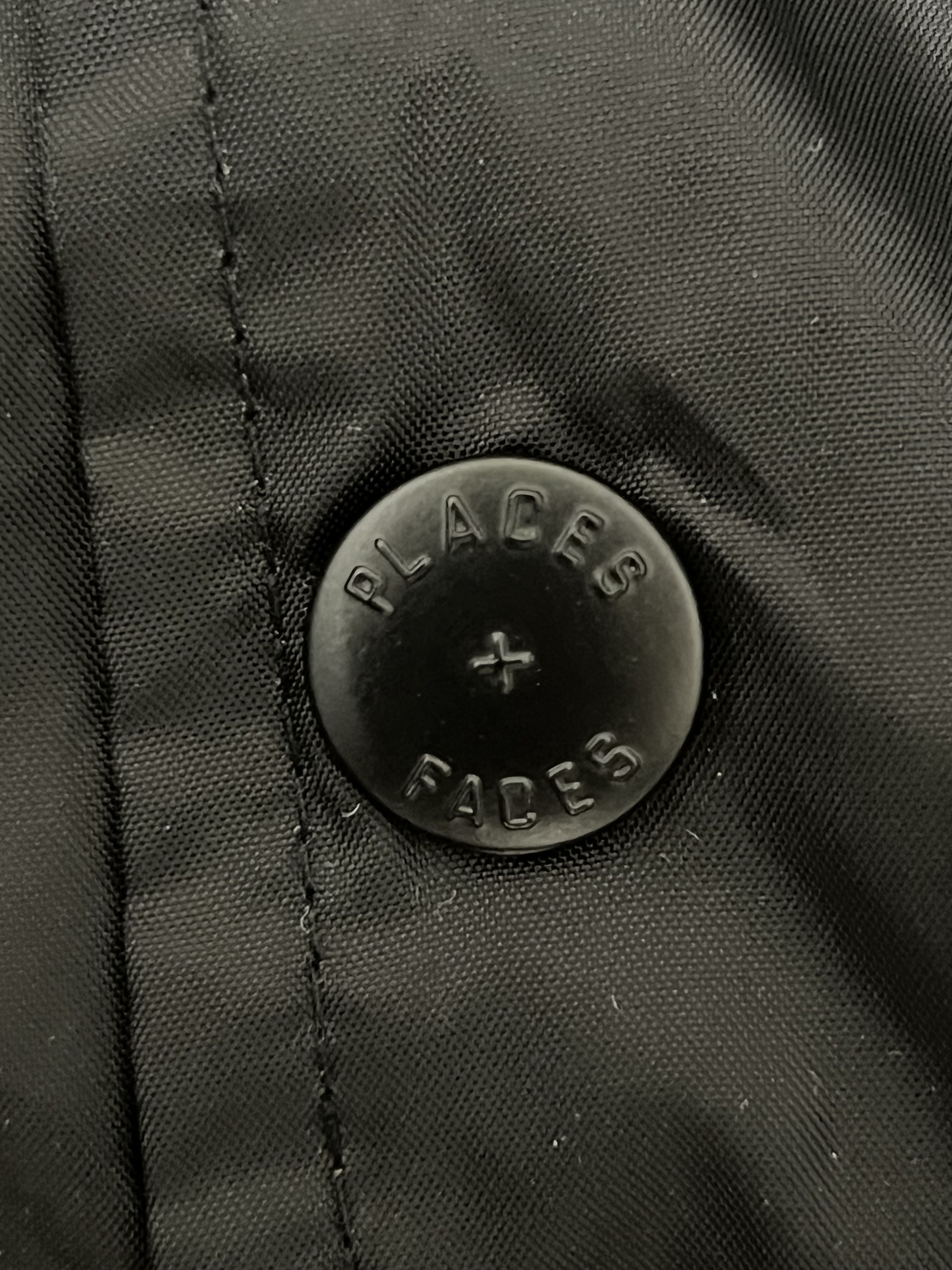Places + Faces 💚 2019 Places + Faces Reflective Coach Jacket Black Large Size US L / EU 52-54 / 3 - 7 Thumbnail