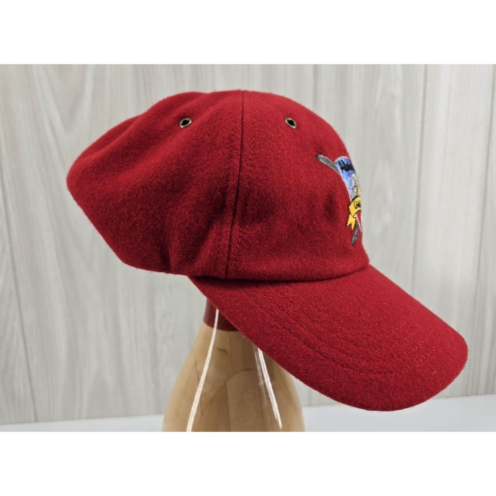 Vintage Alpine Club Baseball Cap Wool Blend Red Adjustable Strap Men One Size Autumn Winter Switzerland Hat Size ONE SIZE - 4 Thumbnail