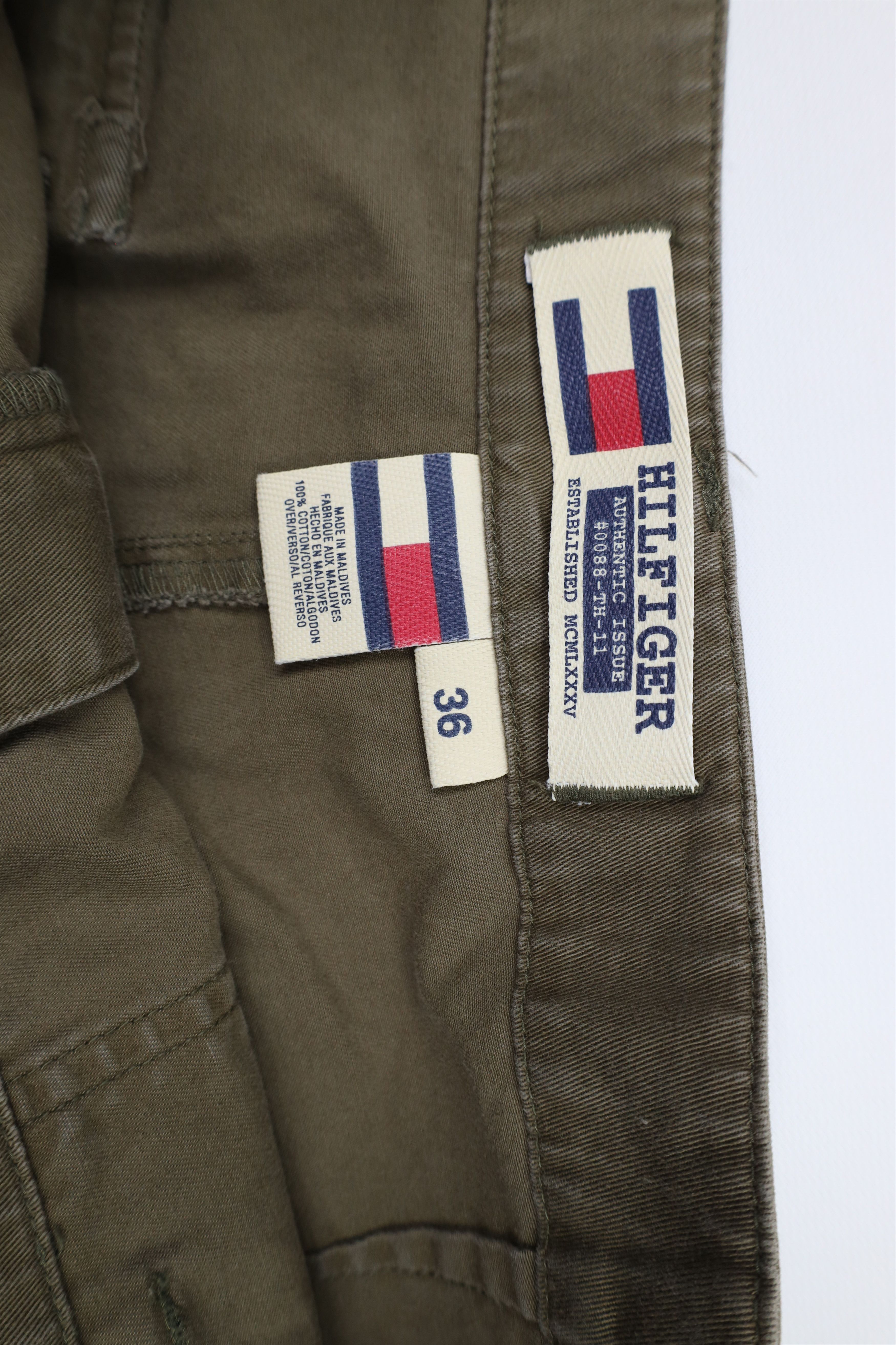 Tommy Hilfiger × Vintage Vintage 90s Tommy Hilfiger Surplus Shorts Drab Green Size US 36 / EU 52 - 6 Thumbnail