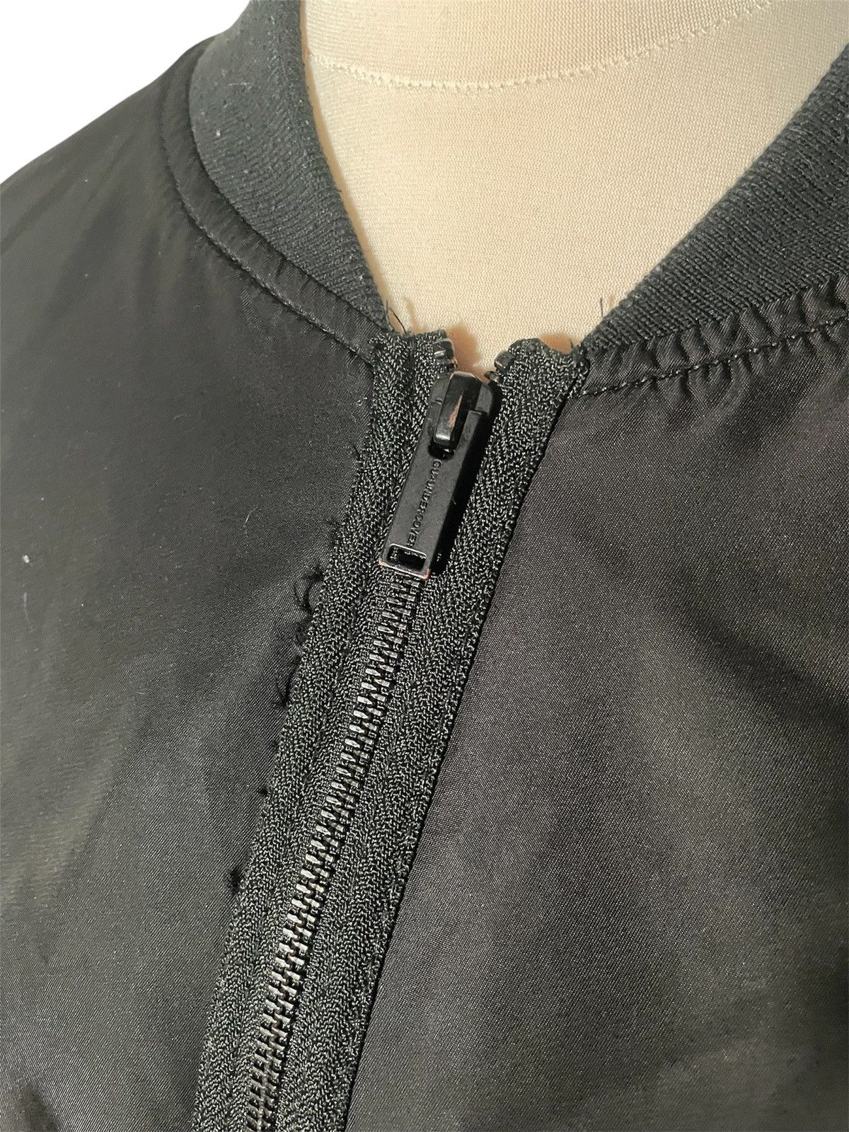 GU × Undercover GU x Undercover black bomber jacket “Freedom Noise” Size US M / EU 48-50 / 2 - 6 Thumbnail