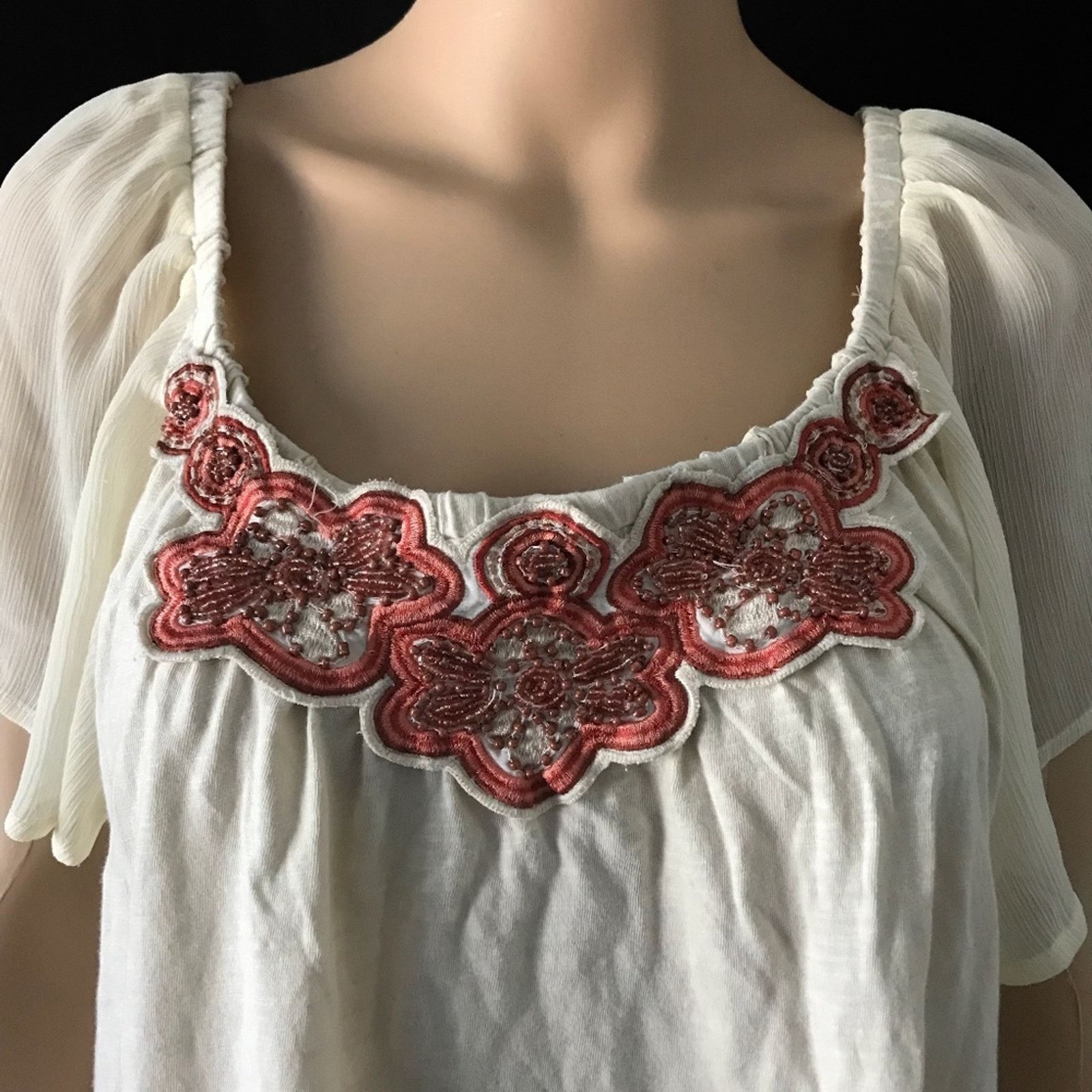 Anthropologie Anthropologie Deletta Cream Beaded Ruffle Sleeve Blouse L Size L / US 10 / IT 46 - 3 Thumbnail