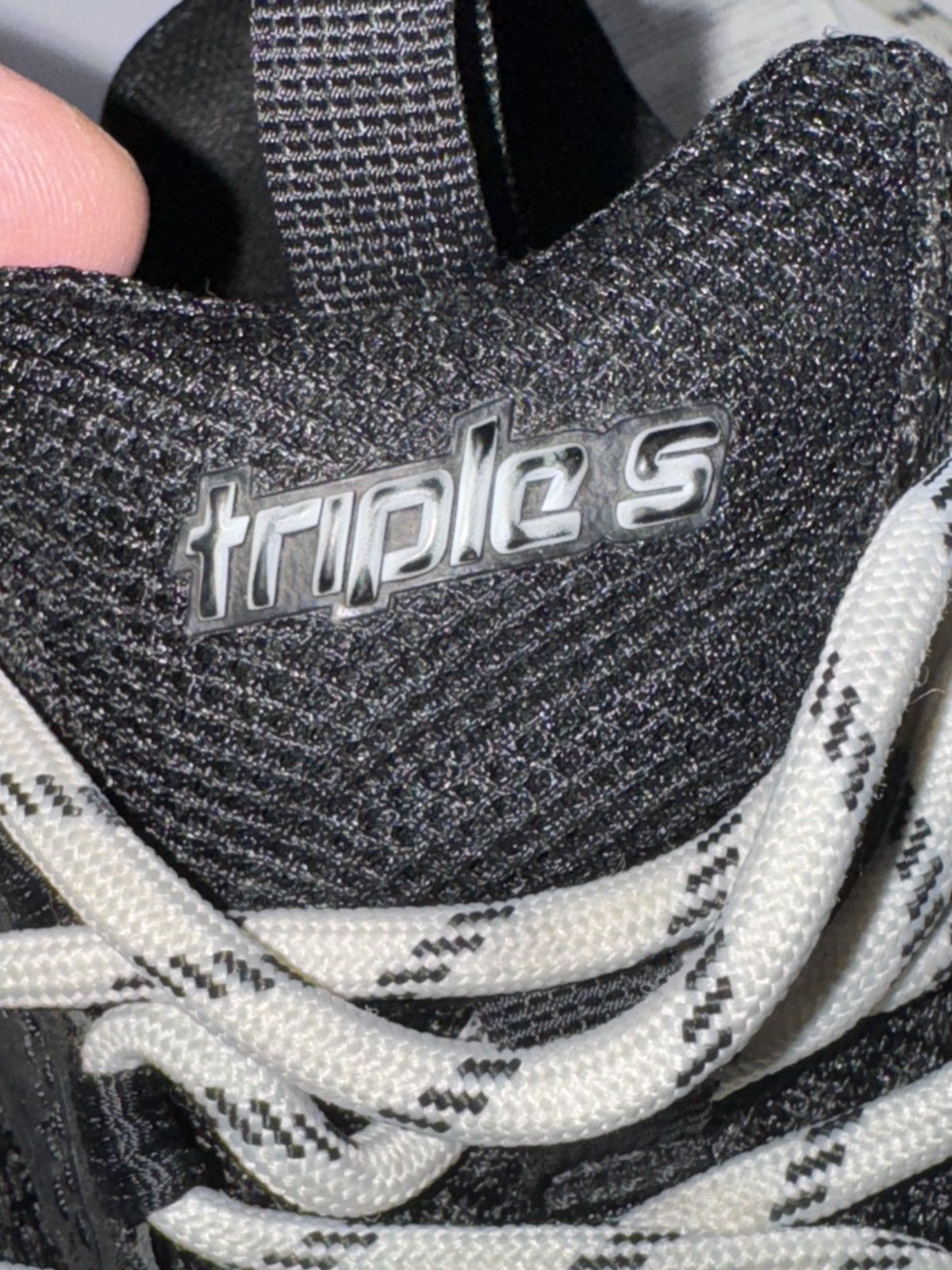 Balenciaga Like a New, Triple S Sneaker Size US 10 / EU 43 - 10 Thumbnail