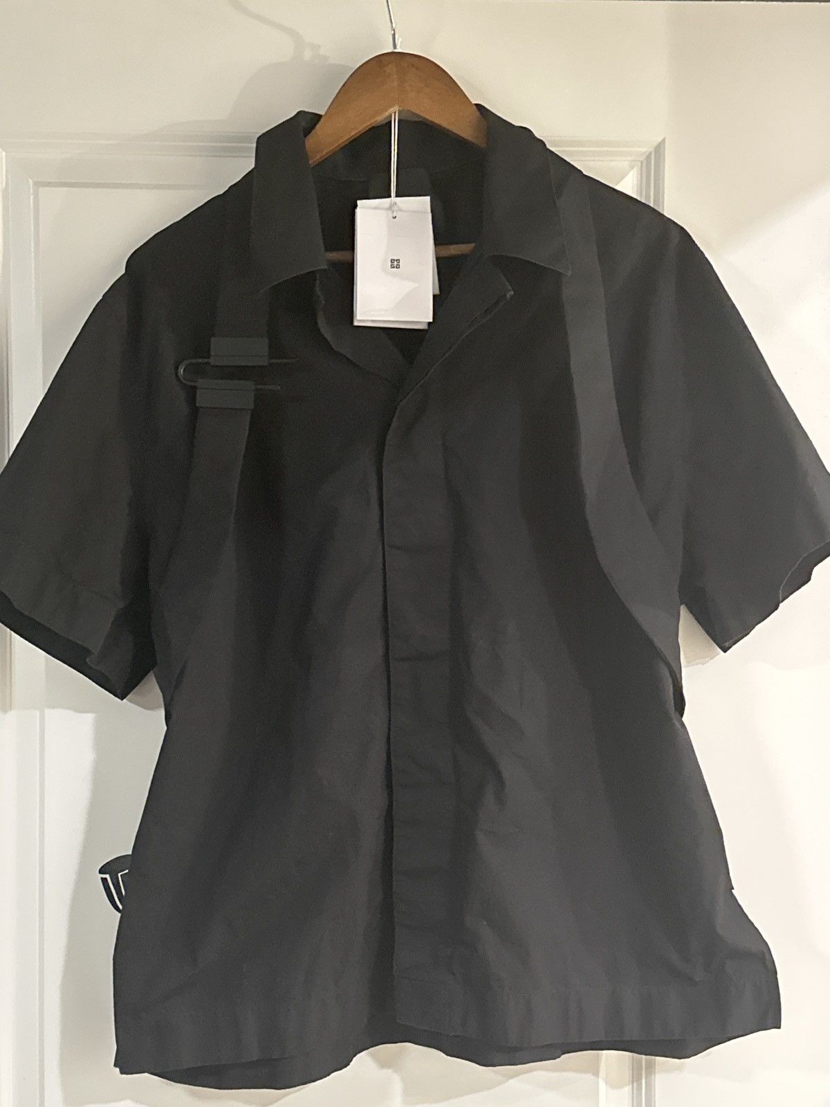 Givenchy Givenchy U-Lock Short-Sleeved Shirt Size US L / EU 52-54 / 3 - 1 Thumbnail