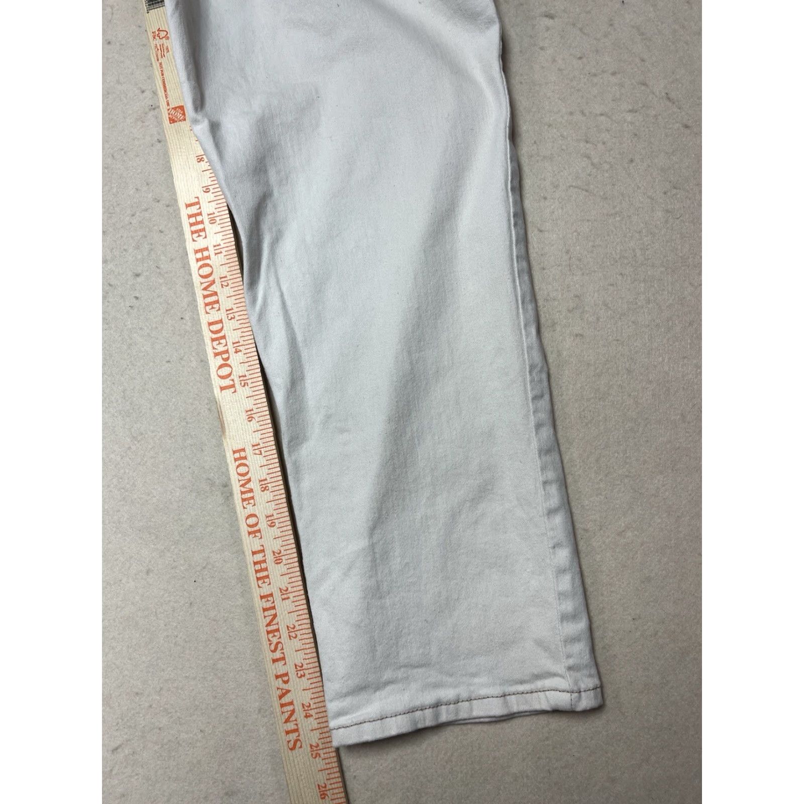 Nicole Miller Nicole Miller Jeans Women Cream Straight 32 See Measurements Vintage No 5-Pocket Denim Zip Regular 32x25 Clothes Shoes? Size 24" / US 00 / IT 34 - 5 Thumbnail
