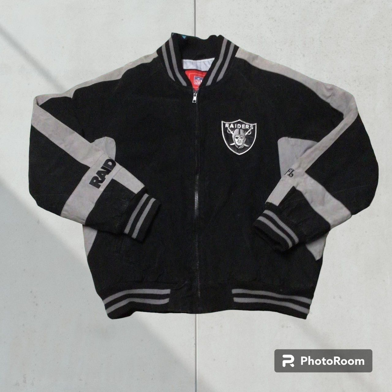 image of Nfl Las Vegas Raiders Suede Leather Bomber Jacket Men Size XL Oakl in Grey