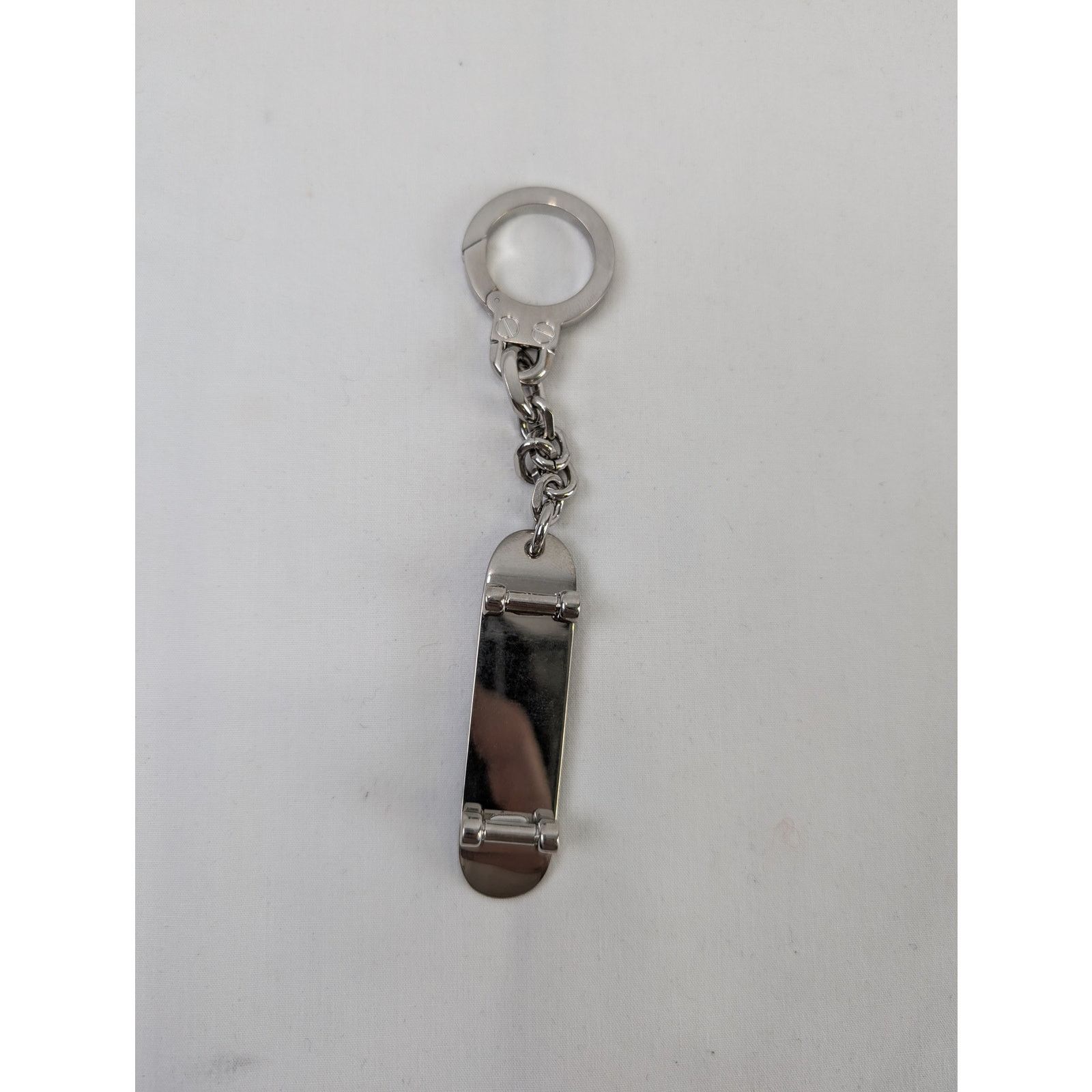 Celine o1rshd1 Q:3 / Size: OS / Skate Key Chain in Black Size ONE SIZE - 4 Thumbnail