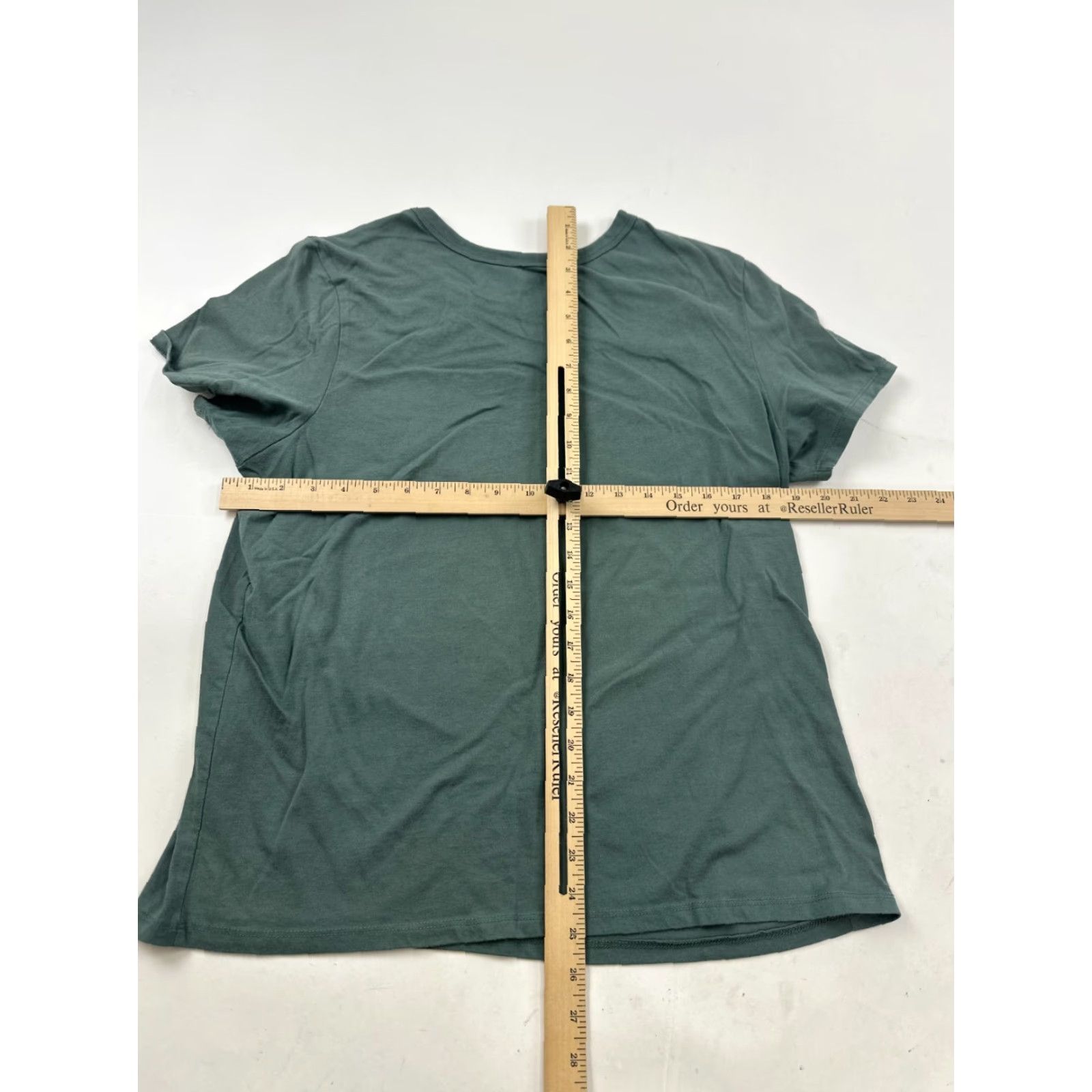 Ford Ford Shirt Womens XL Green Bronco Mountain Graphic Tee Short Sleeve Crew Neck Size XL / US 12-14 / IT 48-50 - 5 Thumbnail