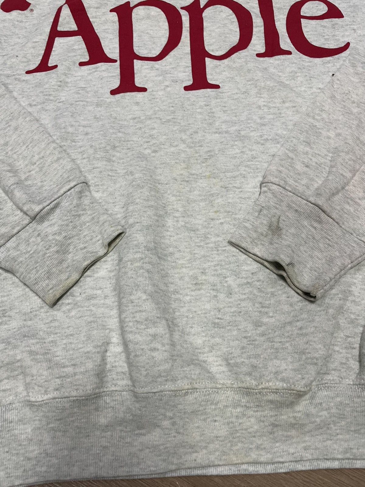 Apple Vintage 90s Apple Computer Logo Sweatshirt Size US L / EU 52-54 / 3 - 2 Thumbnail