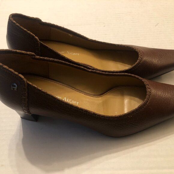 Etienne Aigner Etienne Aigner women's leather pump shoes size: 5 1/2M Size US 5.5 / IT 35.5 - 4 Thumbnail