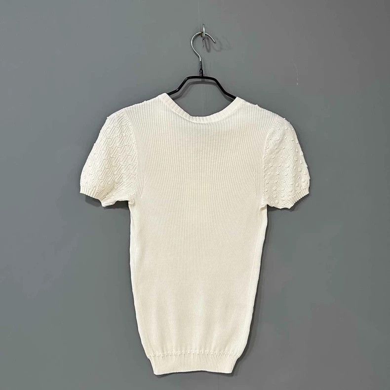 Chanel Chanel Small logo knitted short sleeves 2504-Nextarrow Size S / US 4 / IT 40 - 3 Thumbnail