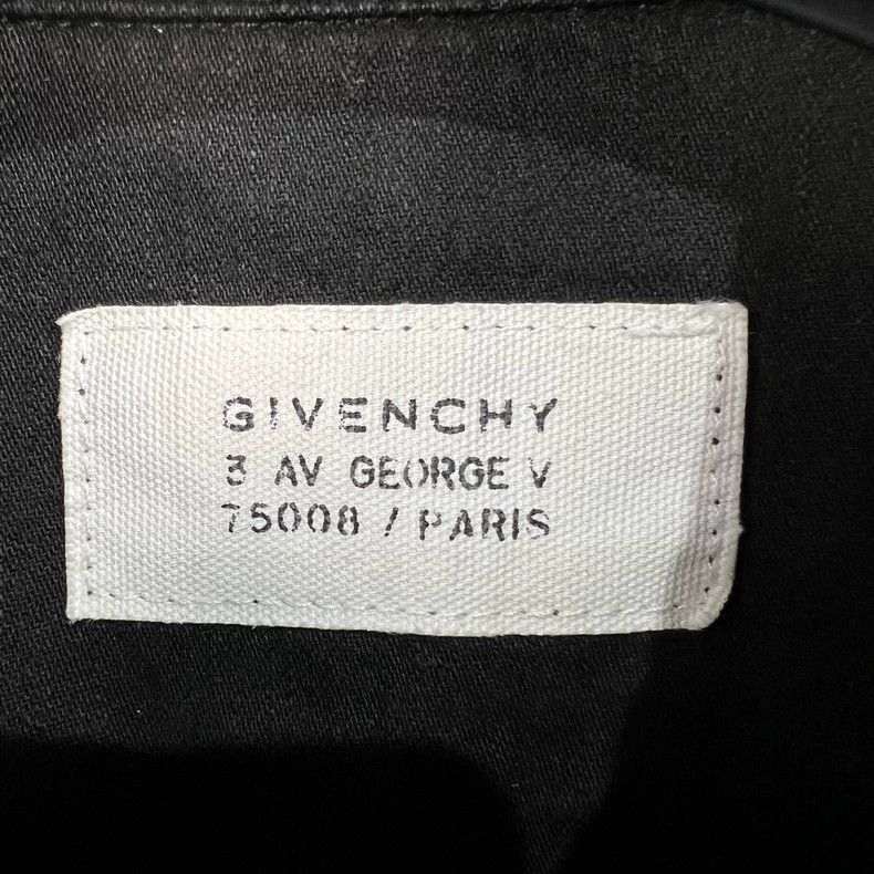 Givenchy Givenchy Rainbow Embroidered Letter Denim Shirt 2506-Nextar Size US XS / EU 42 / 0 - 6 Thumbnail