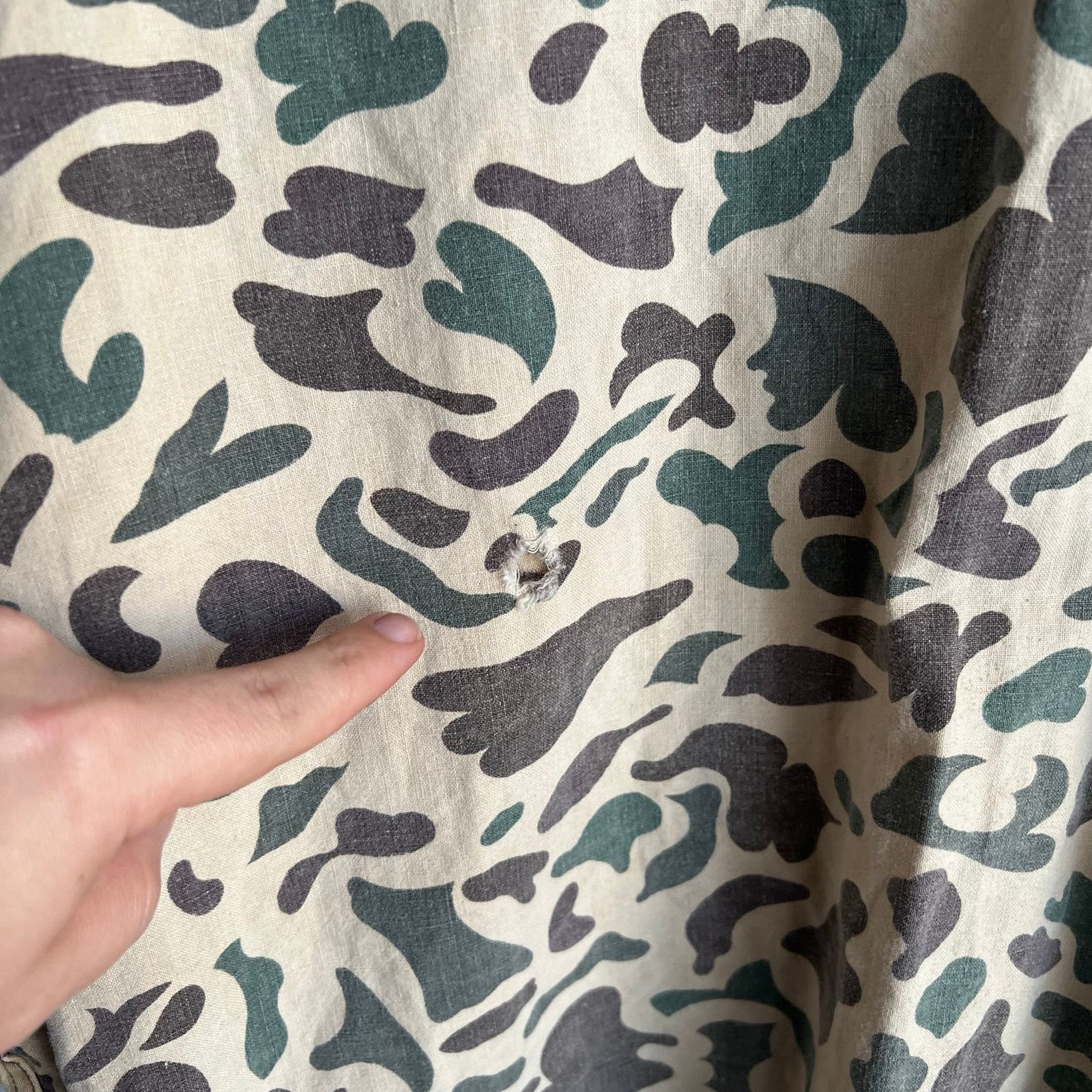 Unknown London Rare Vintage 40's Frog Camo Button Up Jacket Size XXL 24x31 Size US XL / EU 56 / 4 - 13 Thumbnail