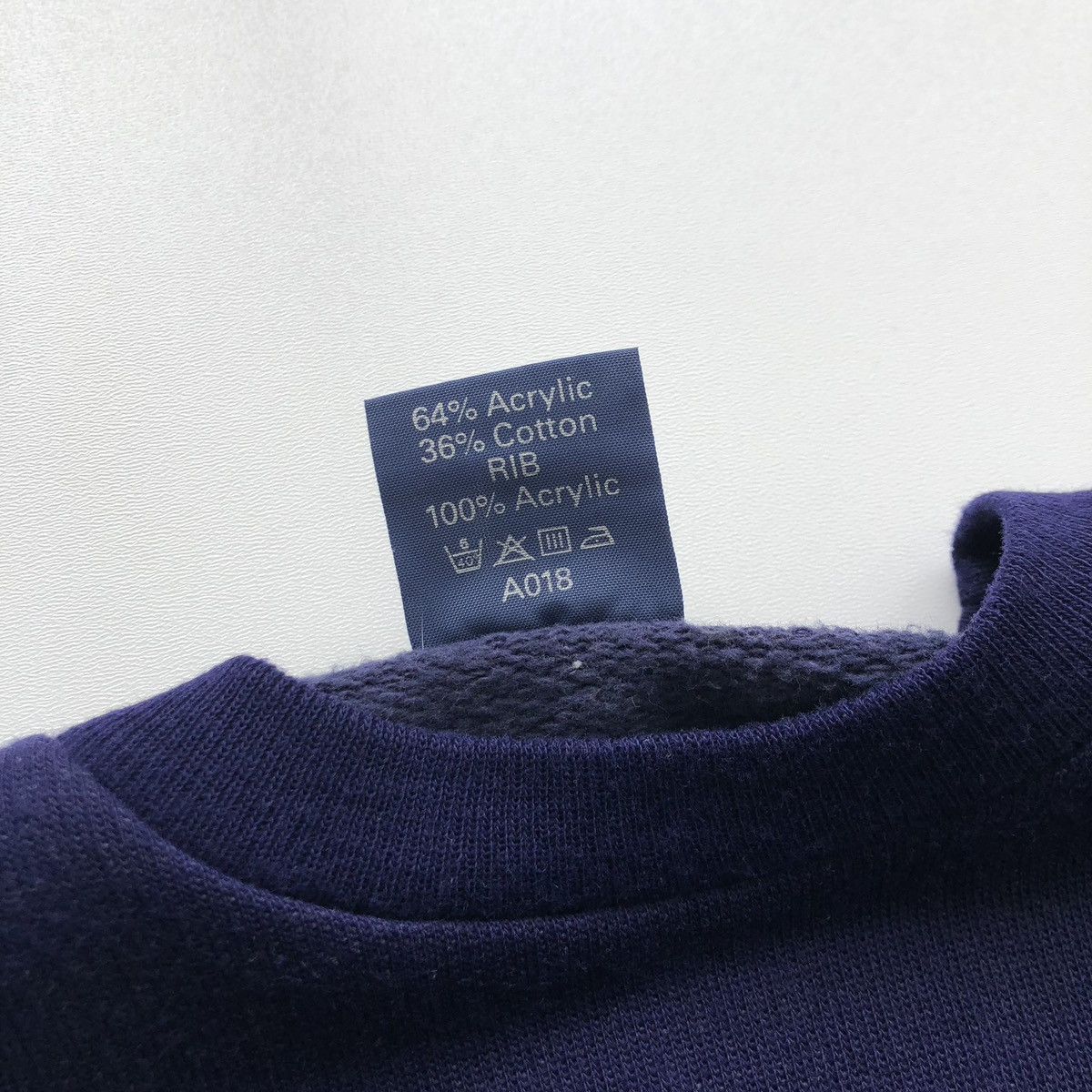 Nike × Vintage Nike 80’s Vintage Cotton Crew Neck Sweatshirt Made in UK Size US S / EU 44-46 / 1 - 8 Thumbnail
