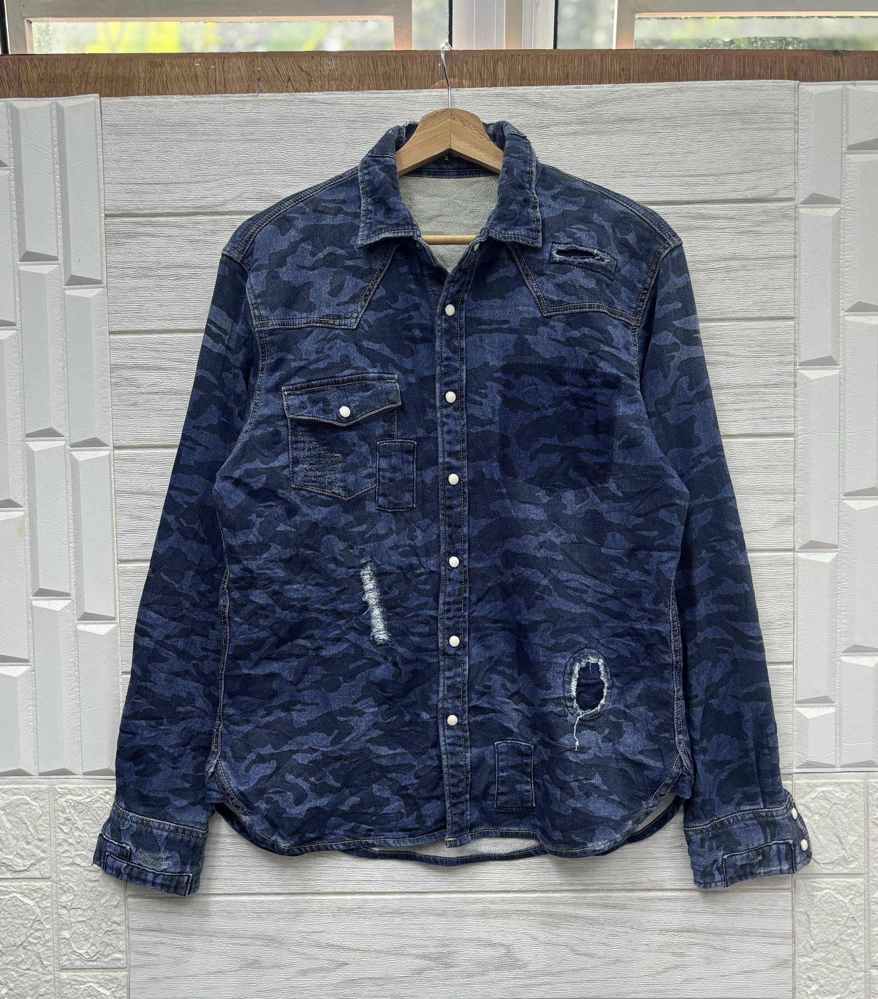 Comme des Garcons COMME DES GARCONS HOMME BORO PATCHWORK CAMO BUTTON SHIRT Size US S / EU 44-46 / 1 - 4 Thumbnail