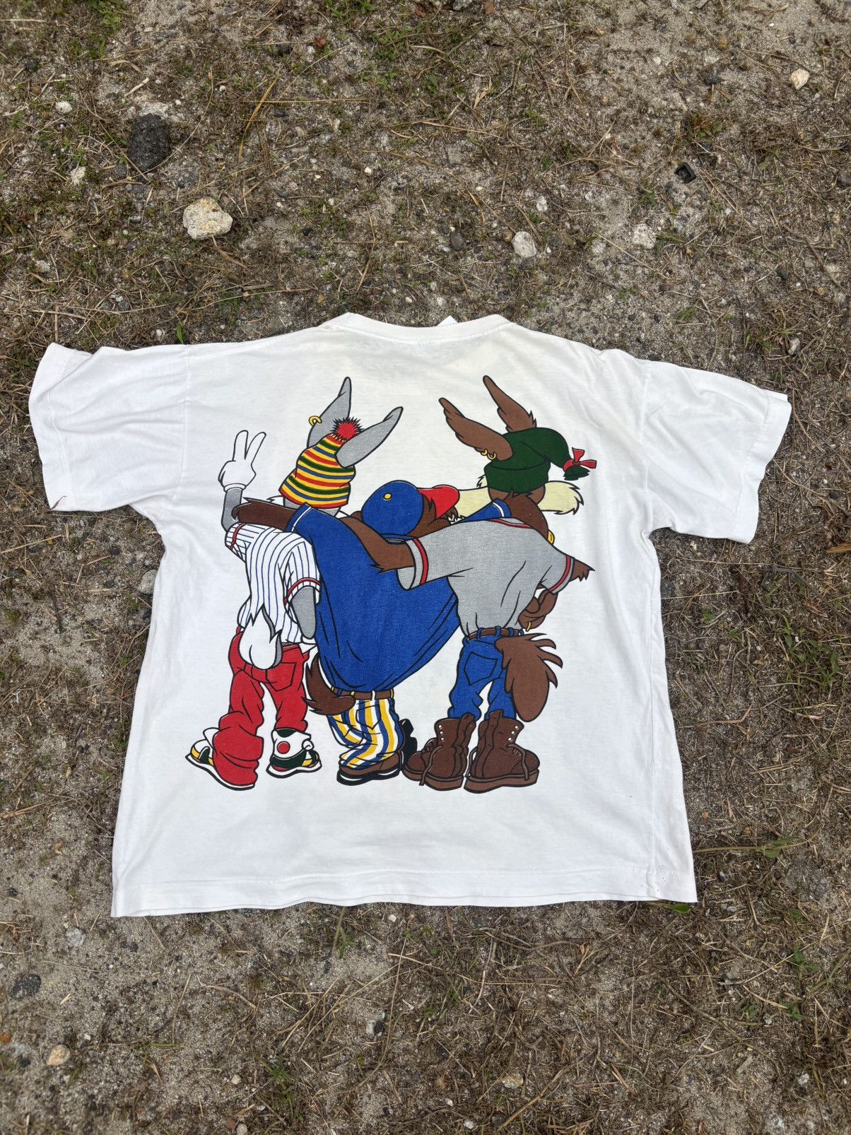 Warner Bros Vintage Warner Bros Looney Tunes Hip Hop Tshirt Size US XL / EU 56 / 4 - 2 Thumbnail