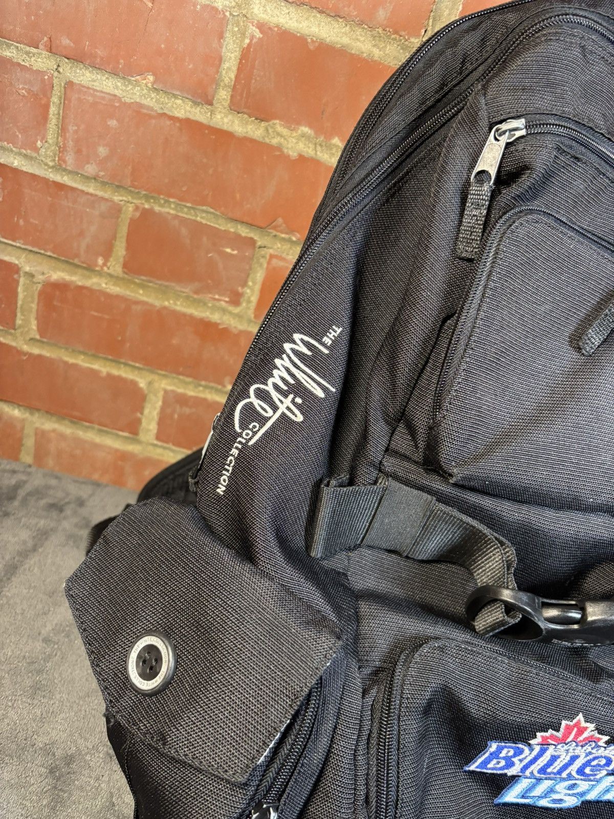 Burton Y2k Burton Shaun White Collection Backpack Labatt Blue Light Size ONE SIZE - 4 Thumbnail