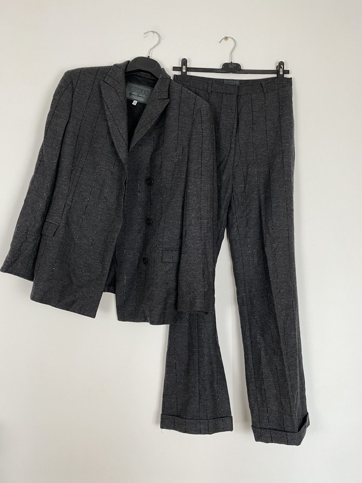 Versus Versace VERSUS Gianni Versace Suit Basic old money luxury designer Size S / US 4 / IT 40 - 1 Thumbnail