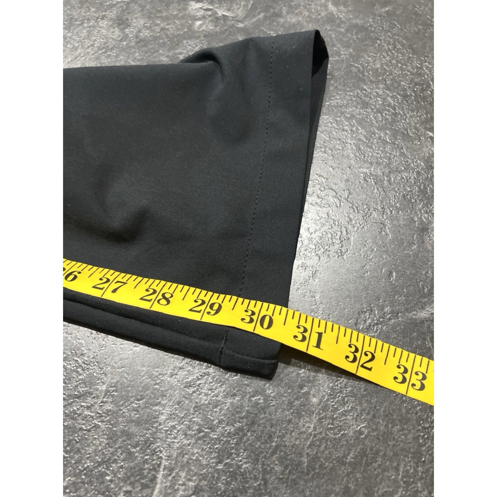 Under Armour Under Armour Dress Pants Golf Men's Black 36x30 Polyester Regular Regular Shirts? Size US 36 / EU 52 - 5 Thumbnail