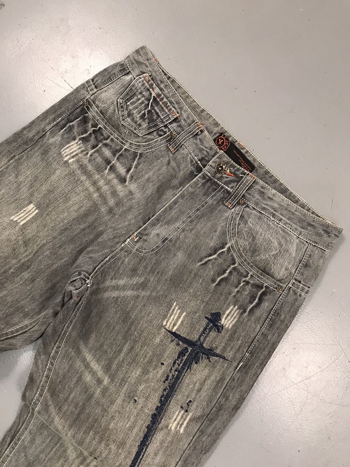 JNCO × Southpole × Vintage Crazy vintage X8 jeans sword 🗡️ embroidered denim Size US 35 - 5 Thumbnail