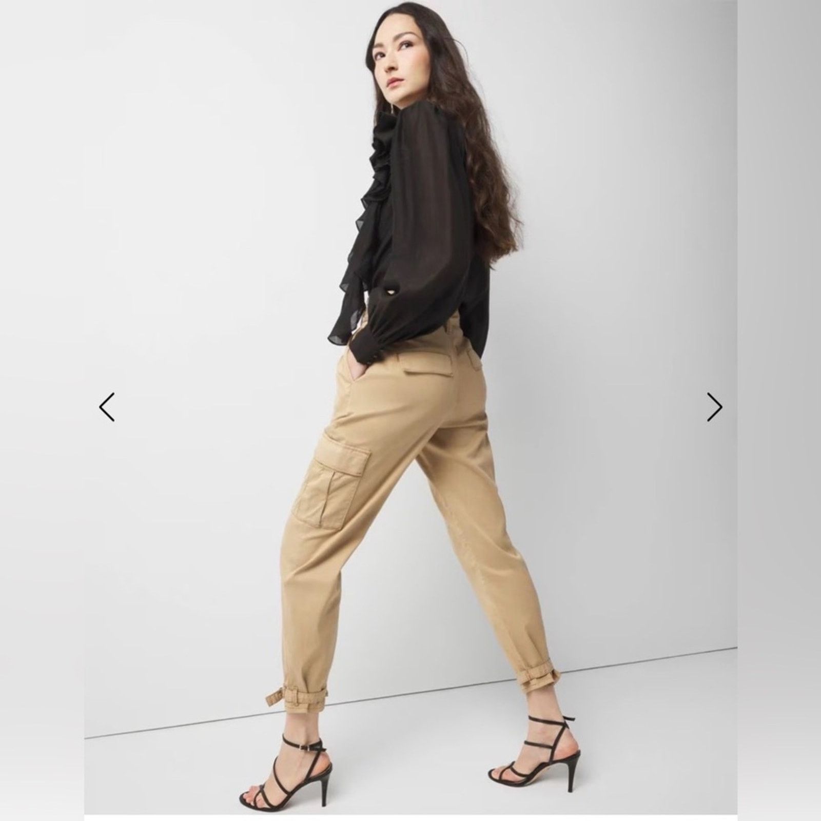 White House Black Market WHBM Extra High Rise Pret Tan Cargo Tapered Ankle Pants. Size 25" / US 0 / IT 36 - 2 Thumbnail