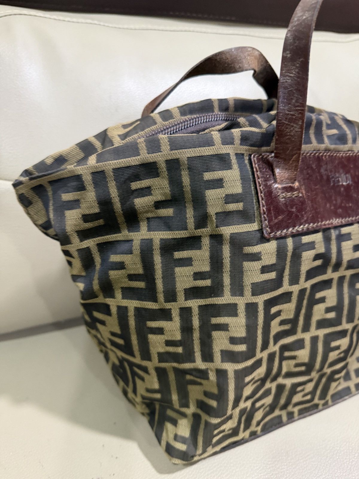 Fendi Authentic Fendi Zucca Monogram FF Hand Bag Size ONE SIZE - 7 Thumbnail