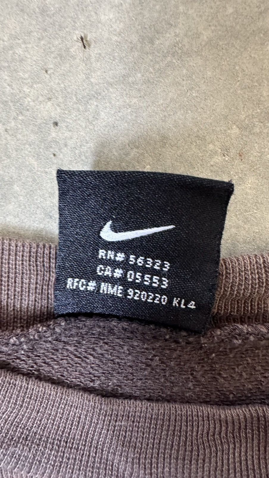 Nike VINTAGE NIKE BIG LOGO KIDS SWEATSHIRT Size US XXS / EU 40 - 5 Thumbnail