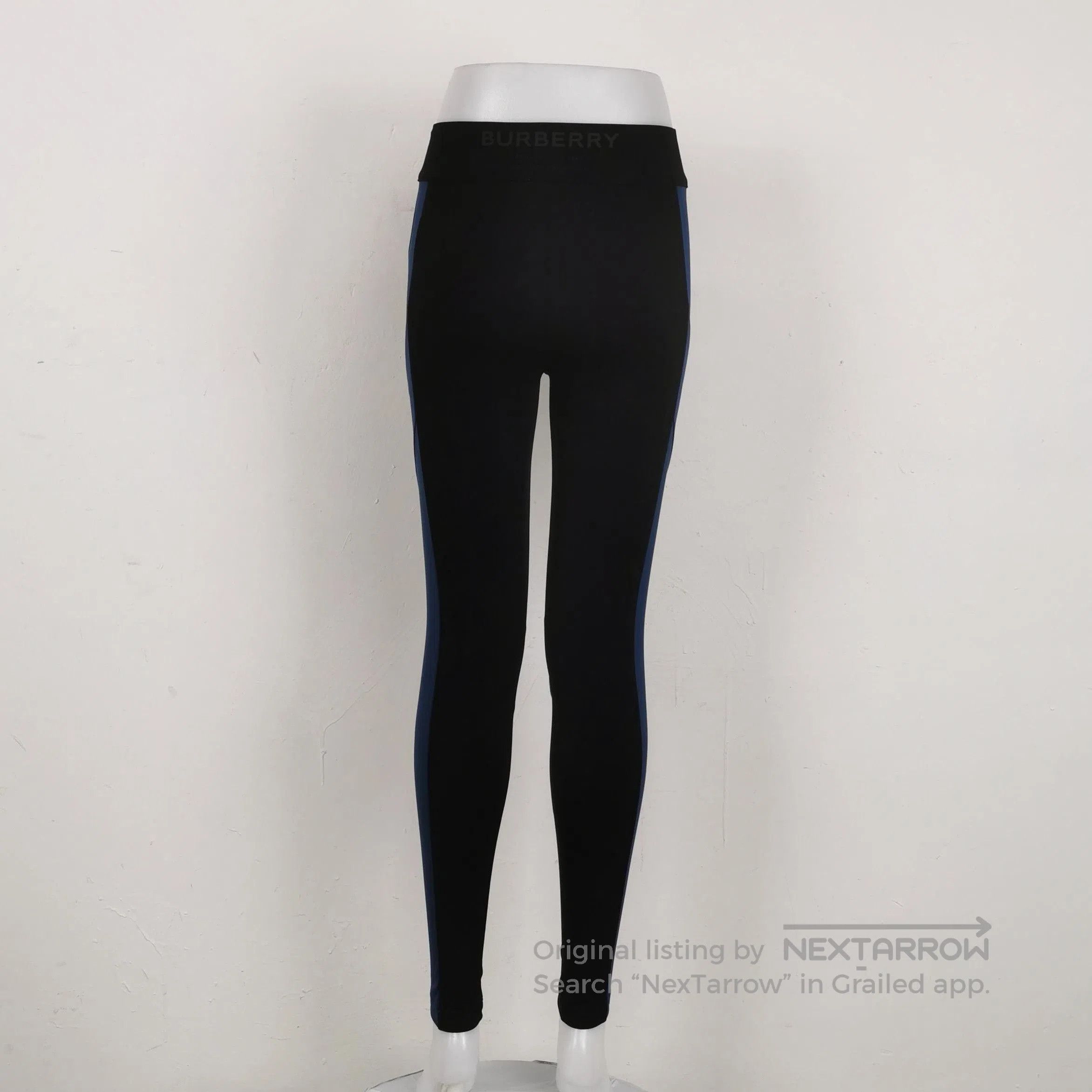 Burberry Burberry Colorblock Logo Long Pants in XS . Size US 26 / EU 42 - 1 Thumbnail